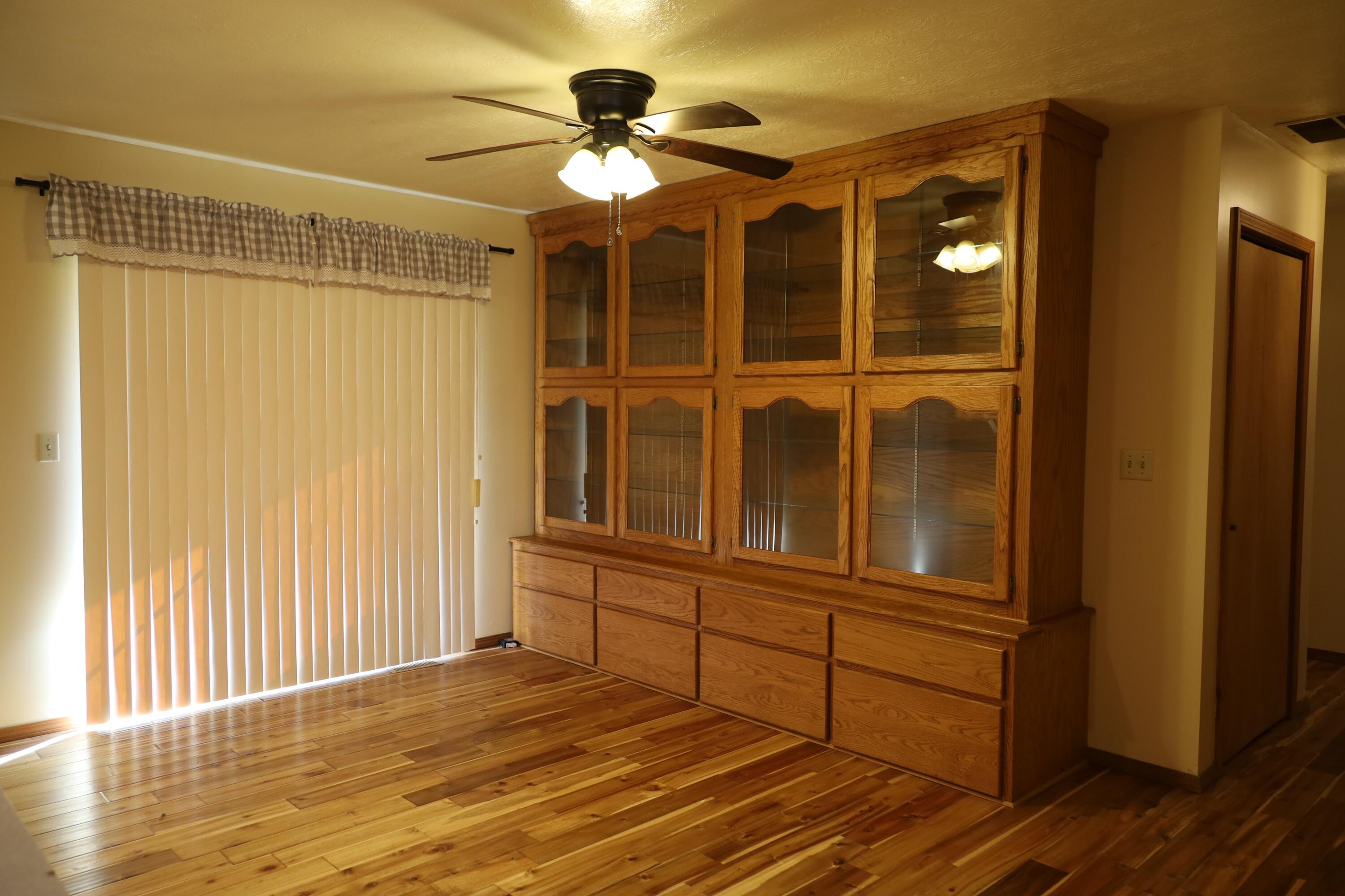 1152 Skyline Road Property Photo 7