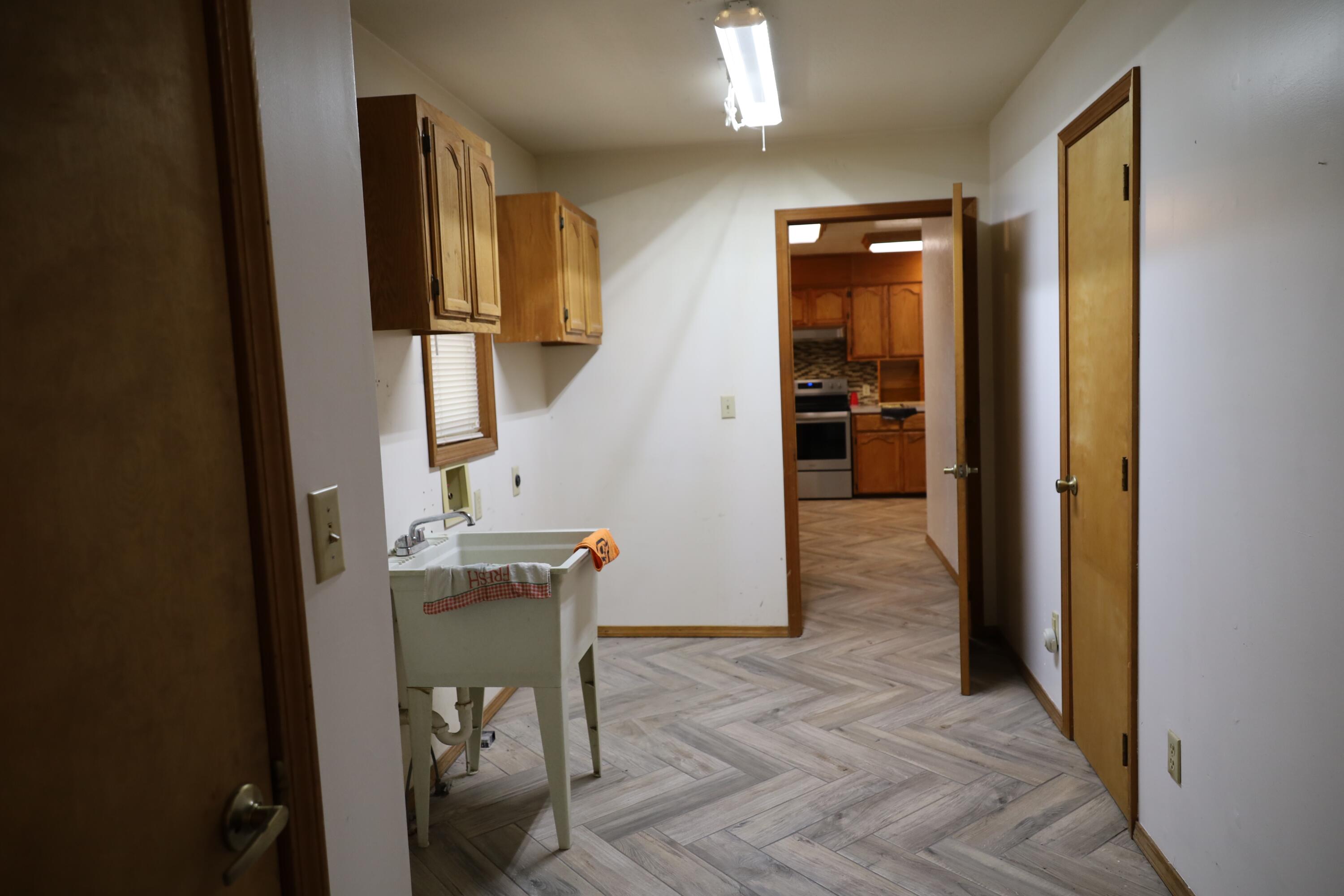 1152 Skyline Road Property Photo 10