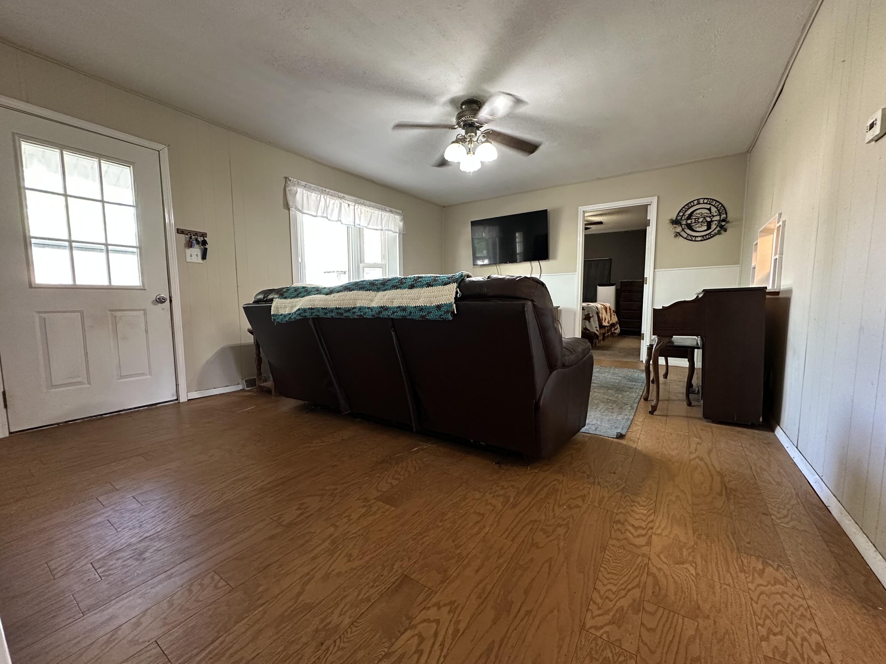 23 Preston Street Property Photo 9