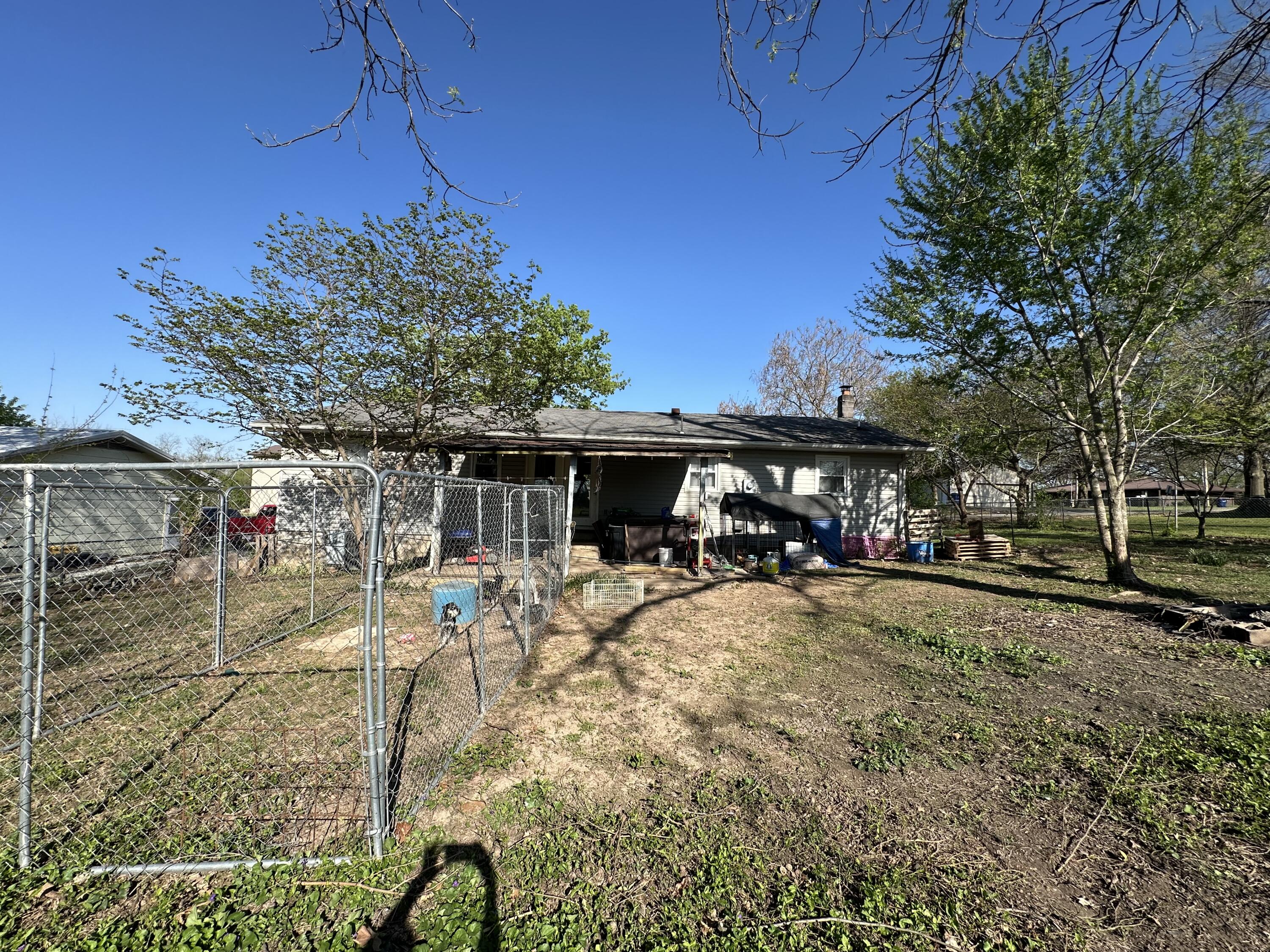 23 Preston Street Property Photo 25