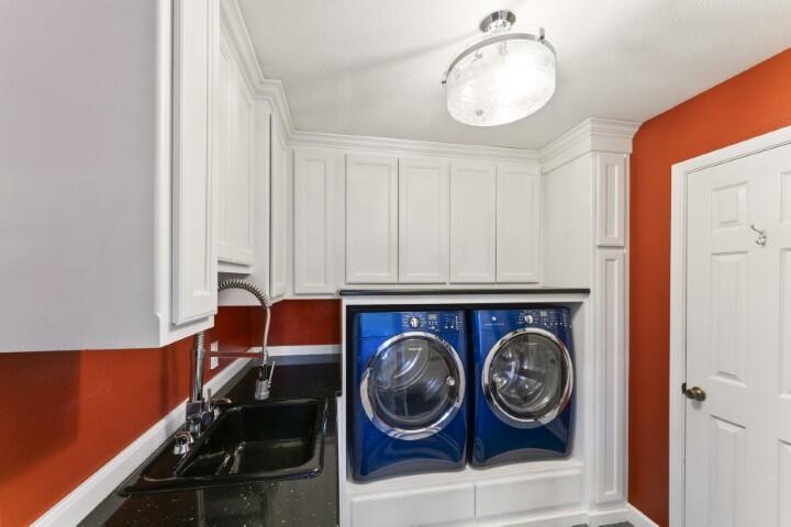 784 Lake Road Property Photo 15