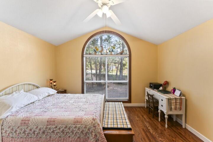 784 Lake Road Property Photo 16