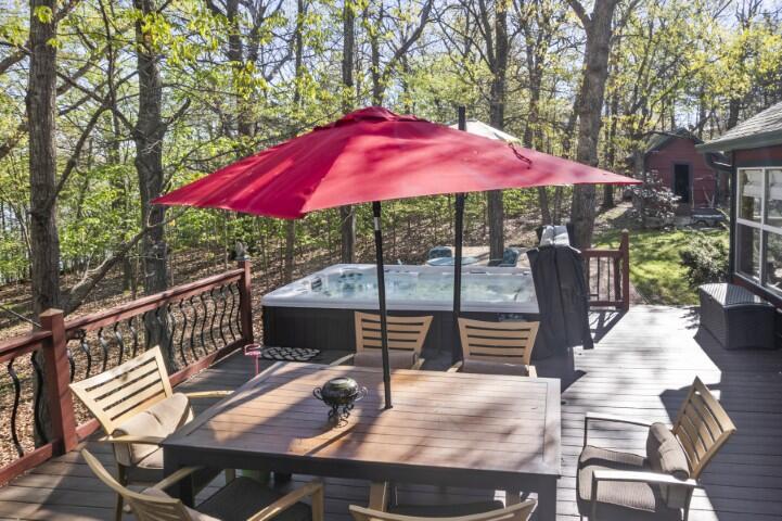 784 Lake Road Property Photo 32