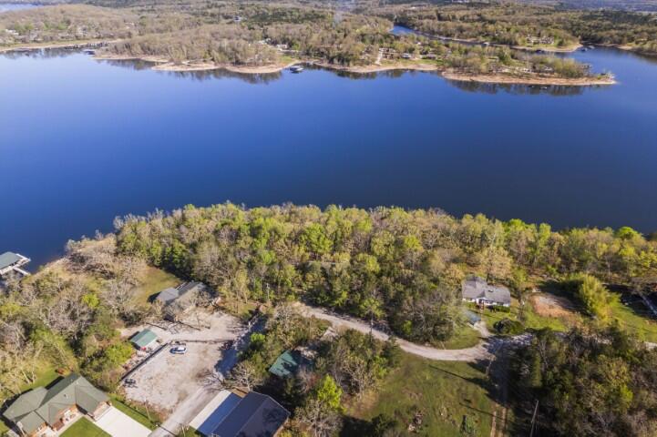 784 Lake Road Property Photo 43