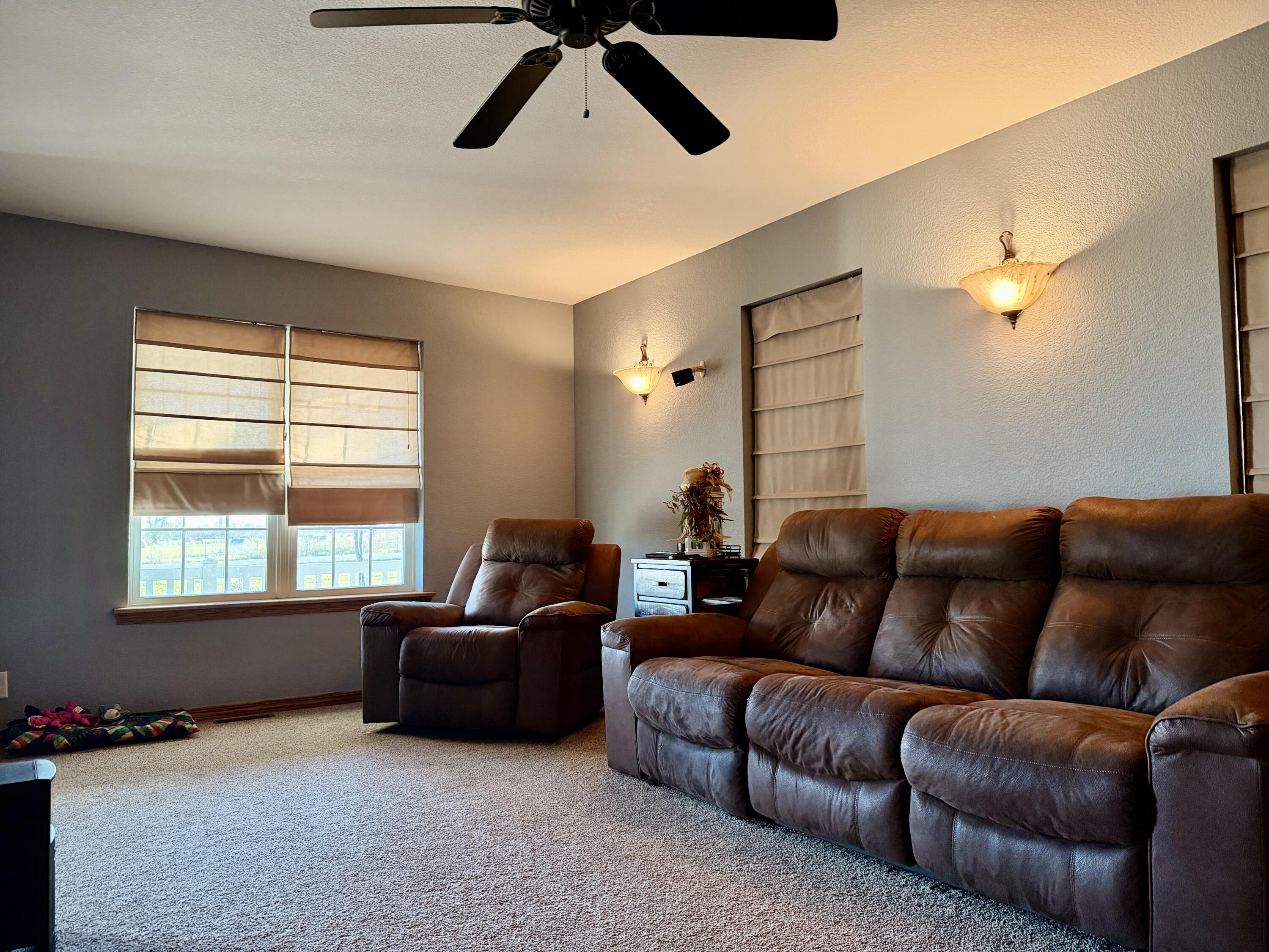 2481 Thorn Road Property Photo 15