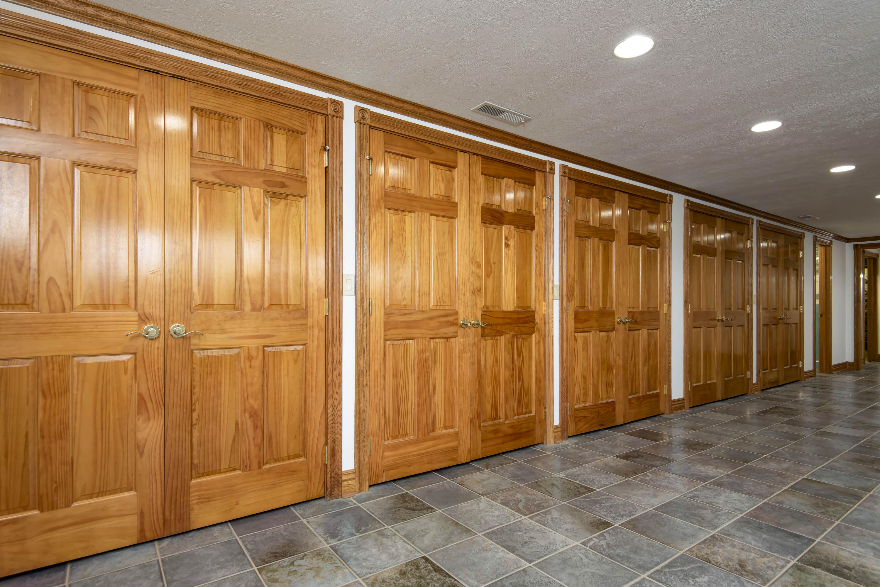 6307 South Meadowview Drive Property Photo 80
