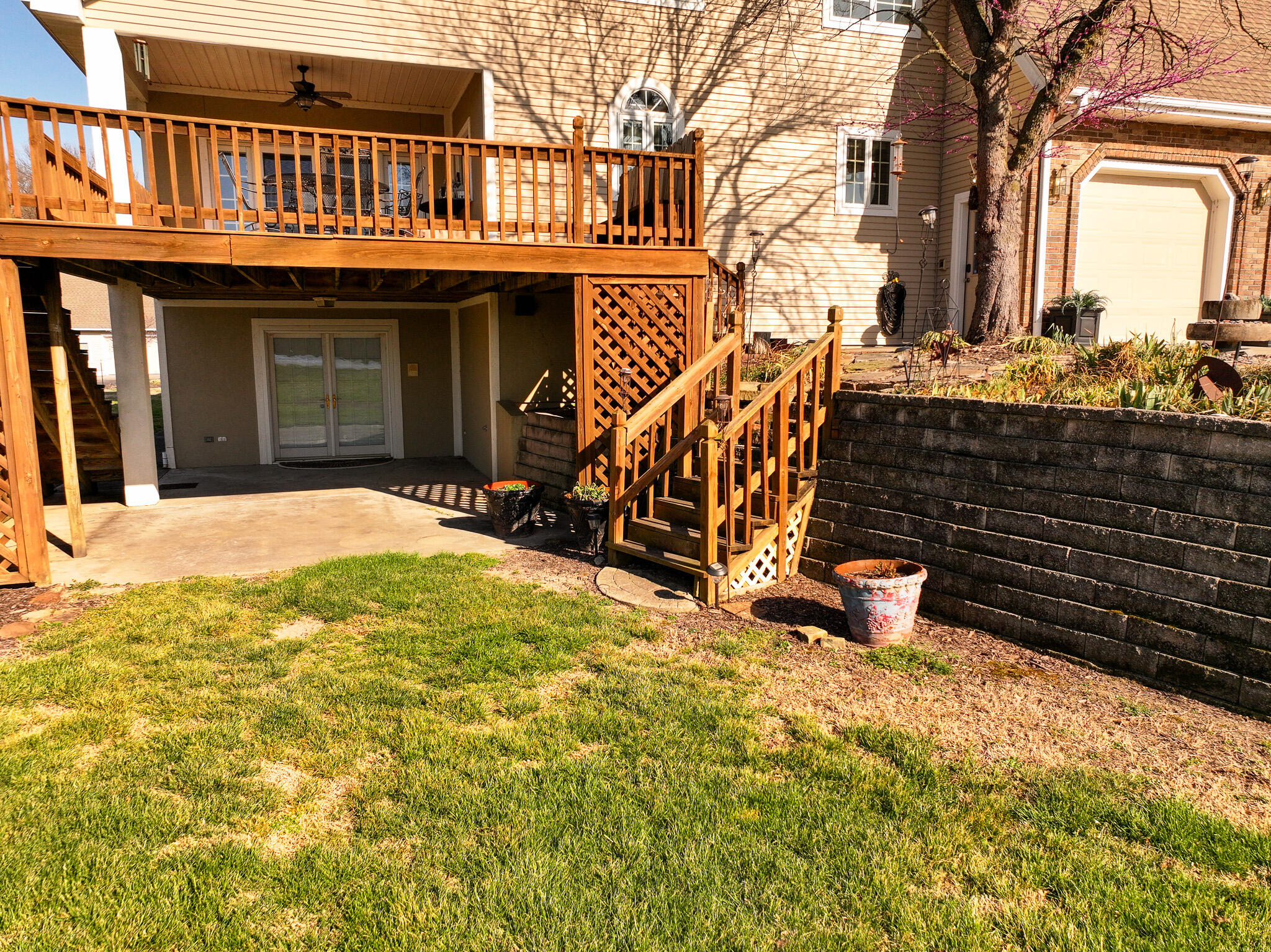 304 Reavley Drive Property Photo 14