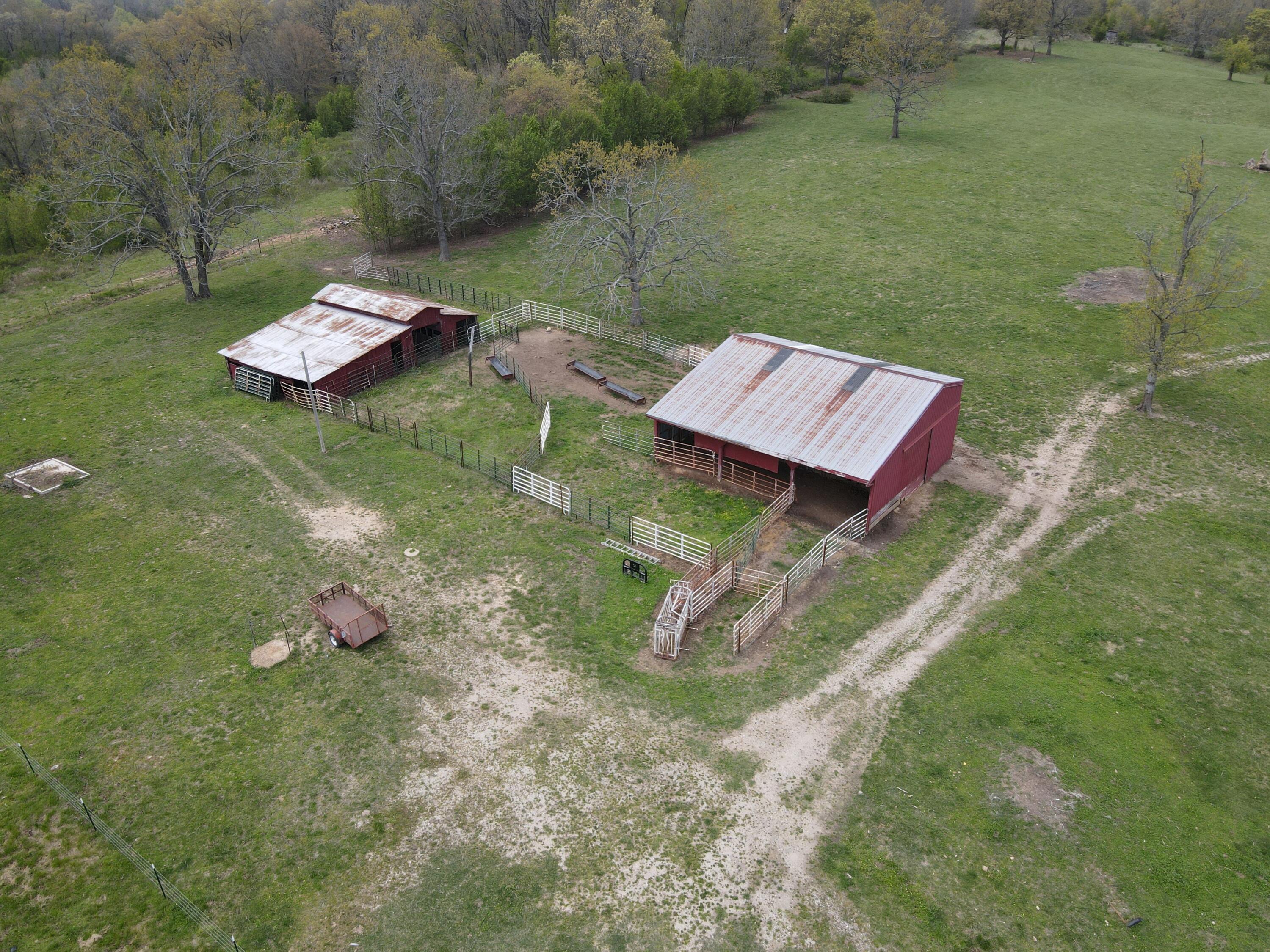 000 County Road 8040 Property Photo 4