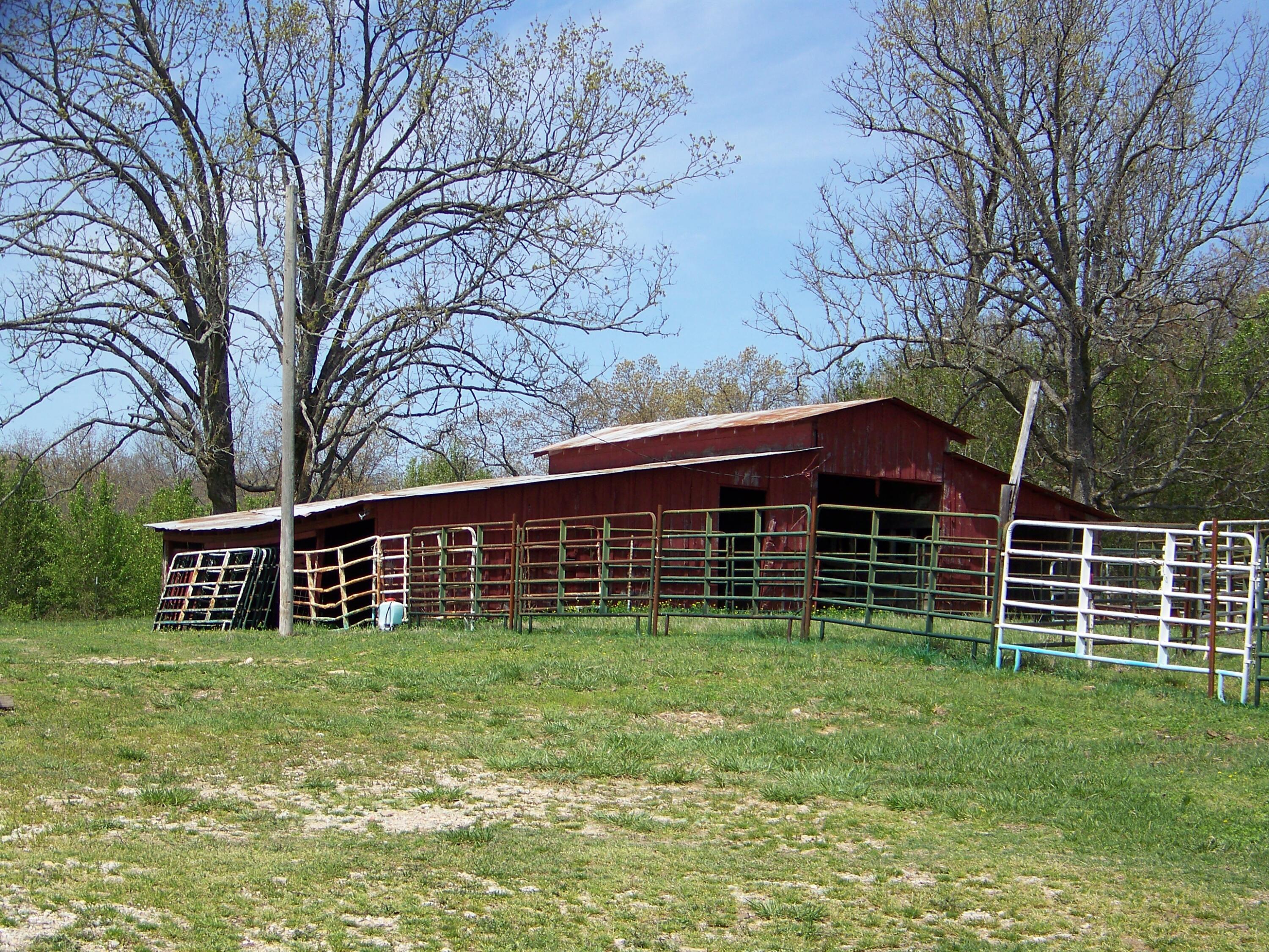 000 County Road 8040 Property Photo 5