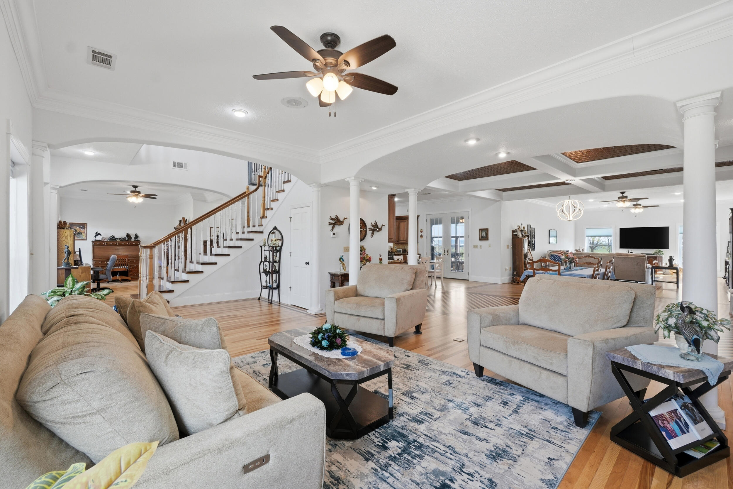 60320368 Property Photo 10