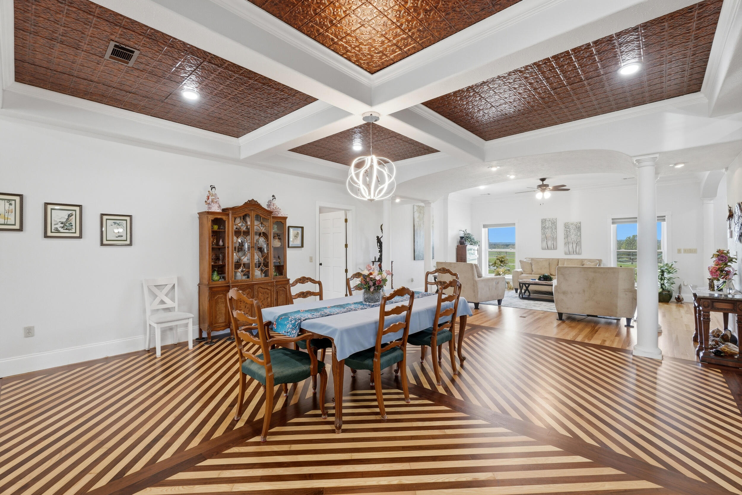 60320368 Property Photo 11