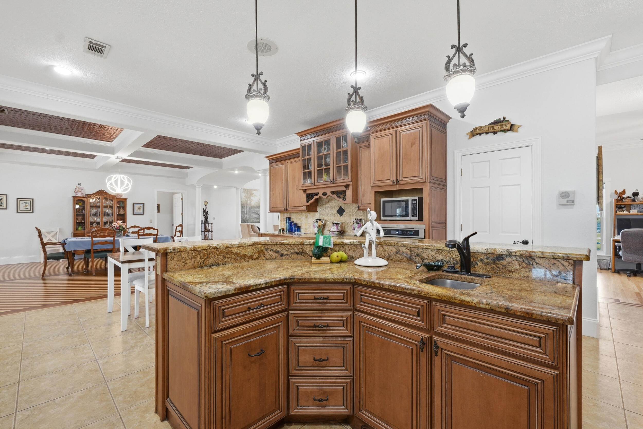 60320368 Property Photo 15