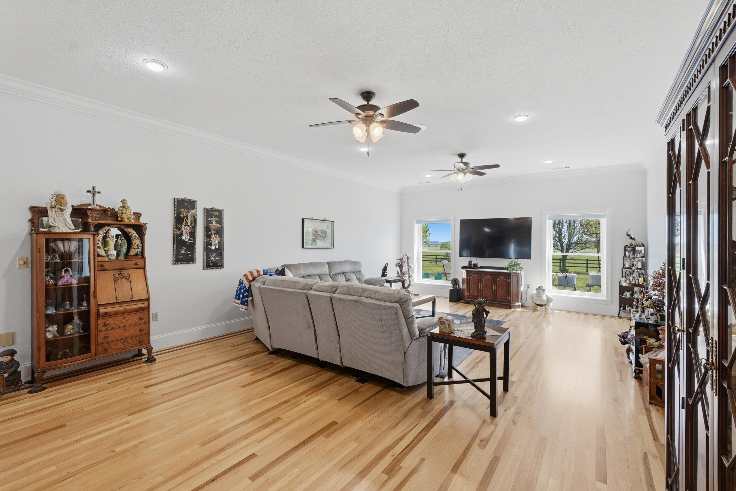 60320368 Property Photo 18