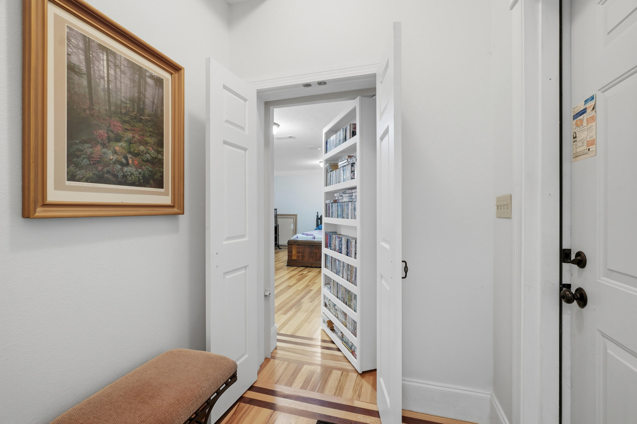 60320368 Property Photo 34