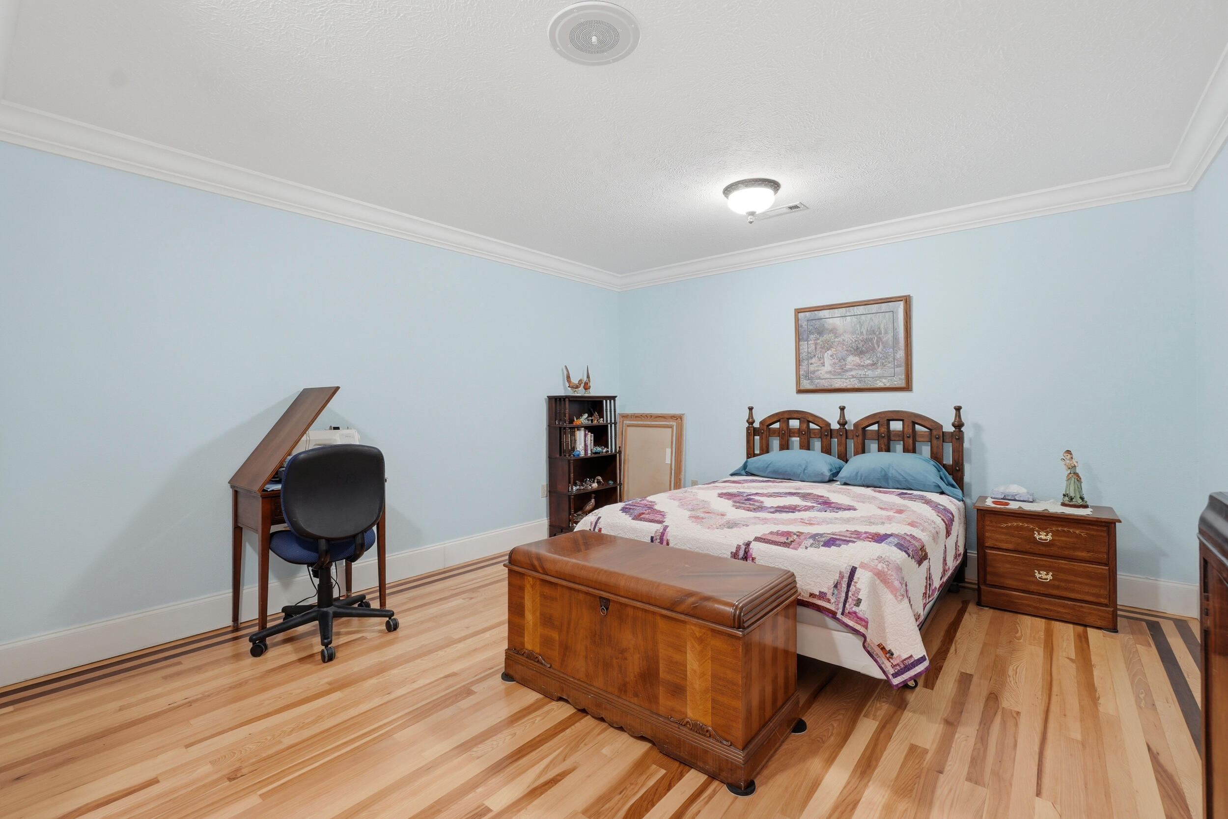 60320368 Property Photo 35