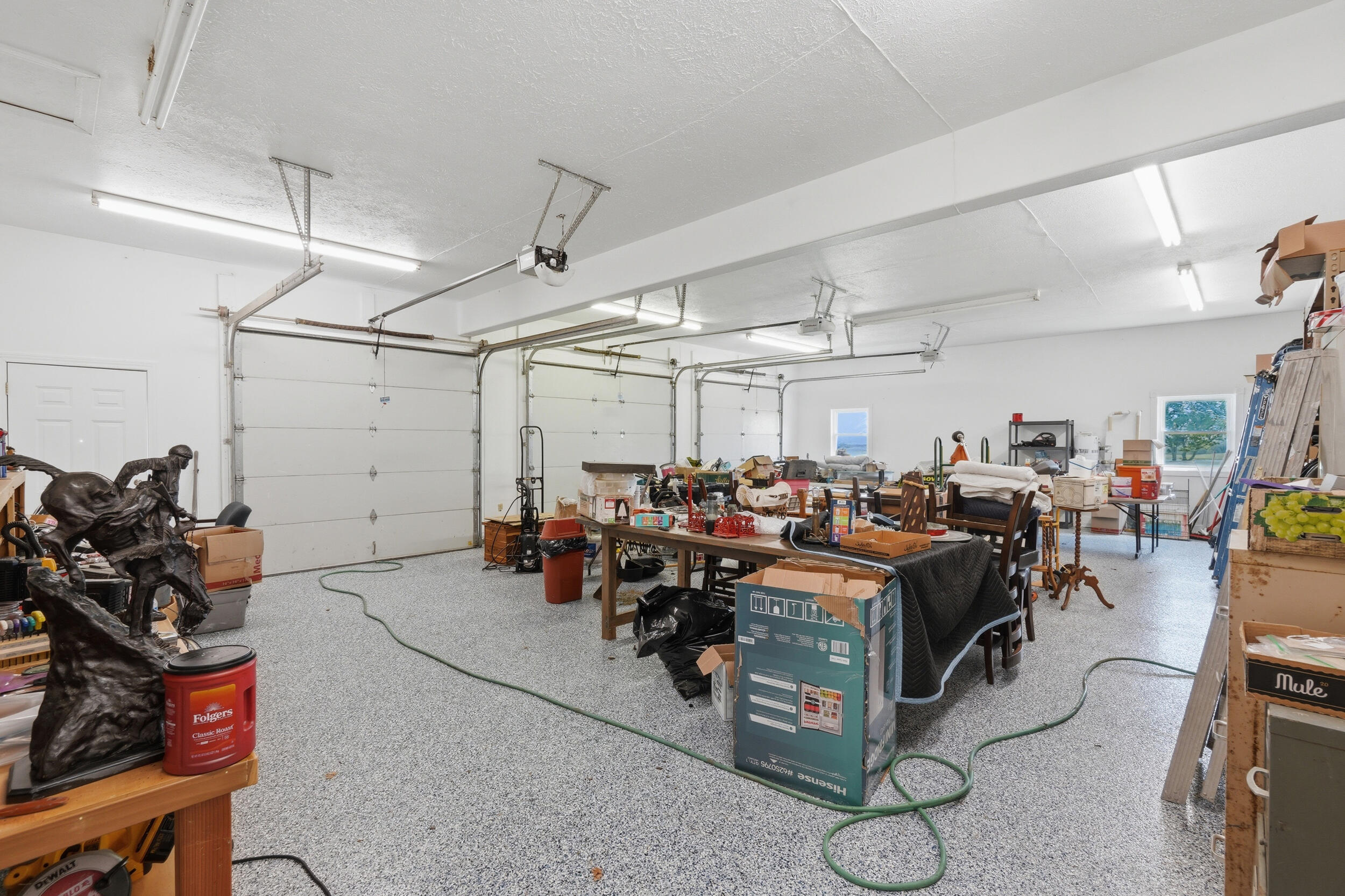 60320368 Property Photo 48