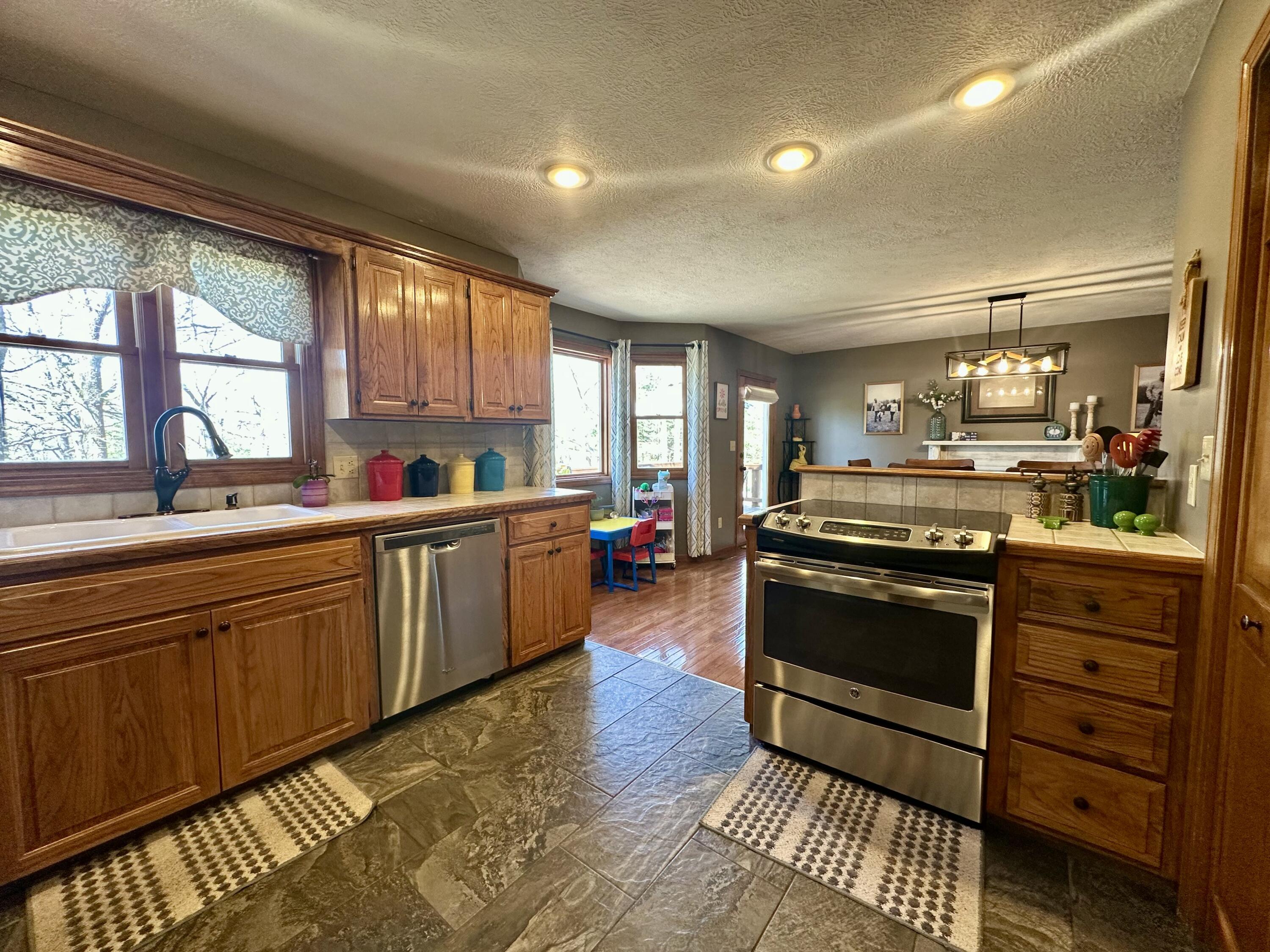 1729 North Pine Street Property Photo 10