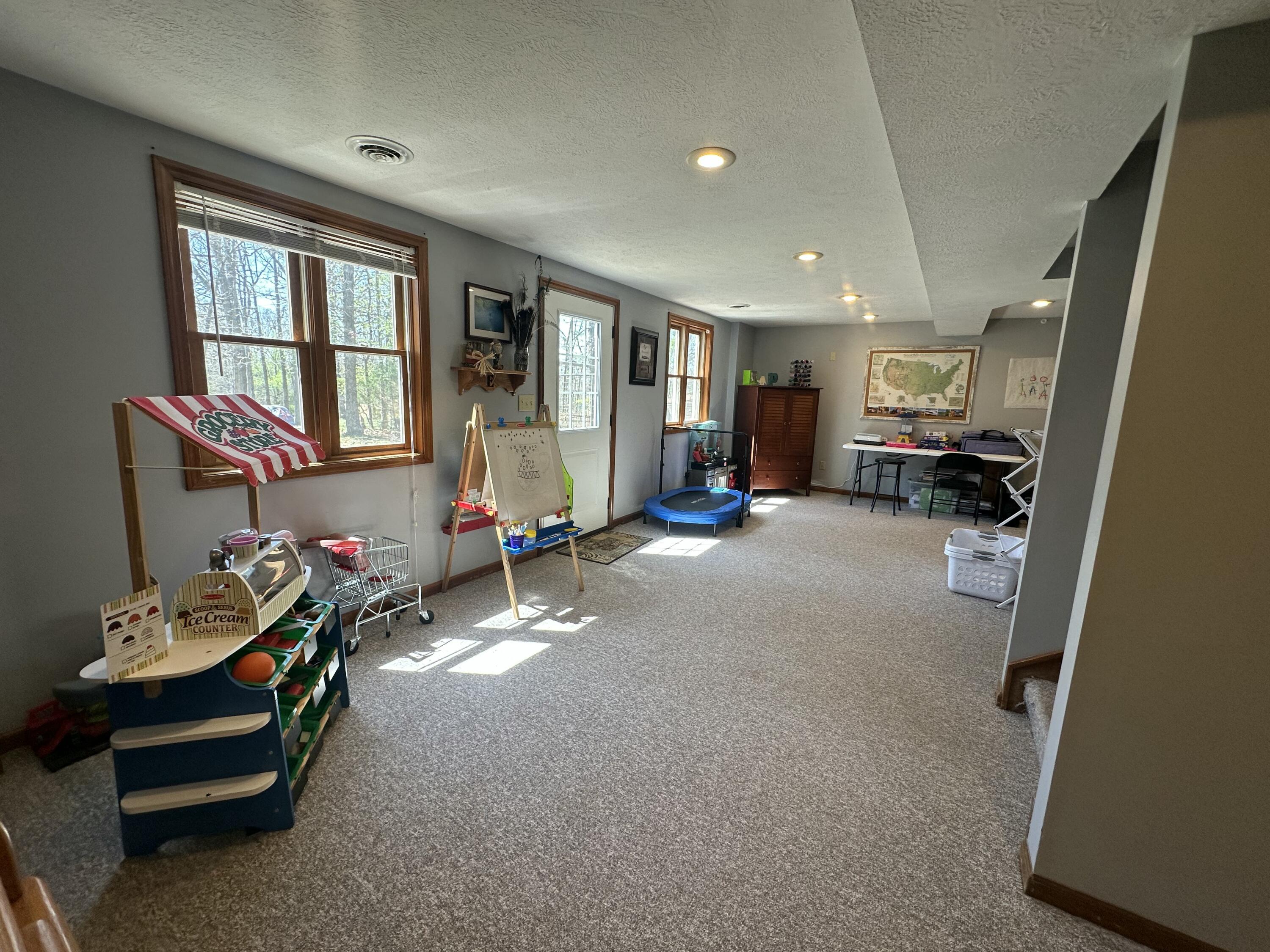 1729 North Pine Street Property Photo 29