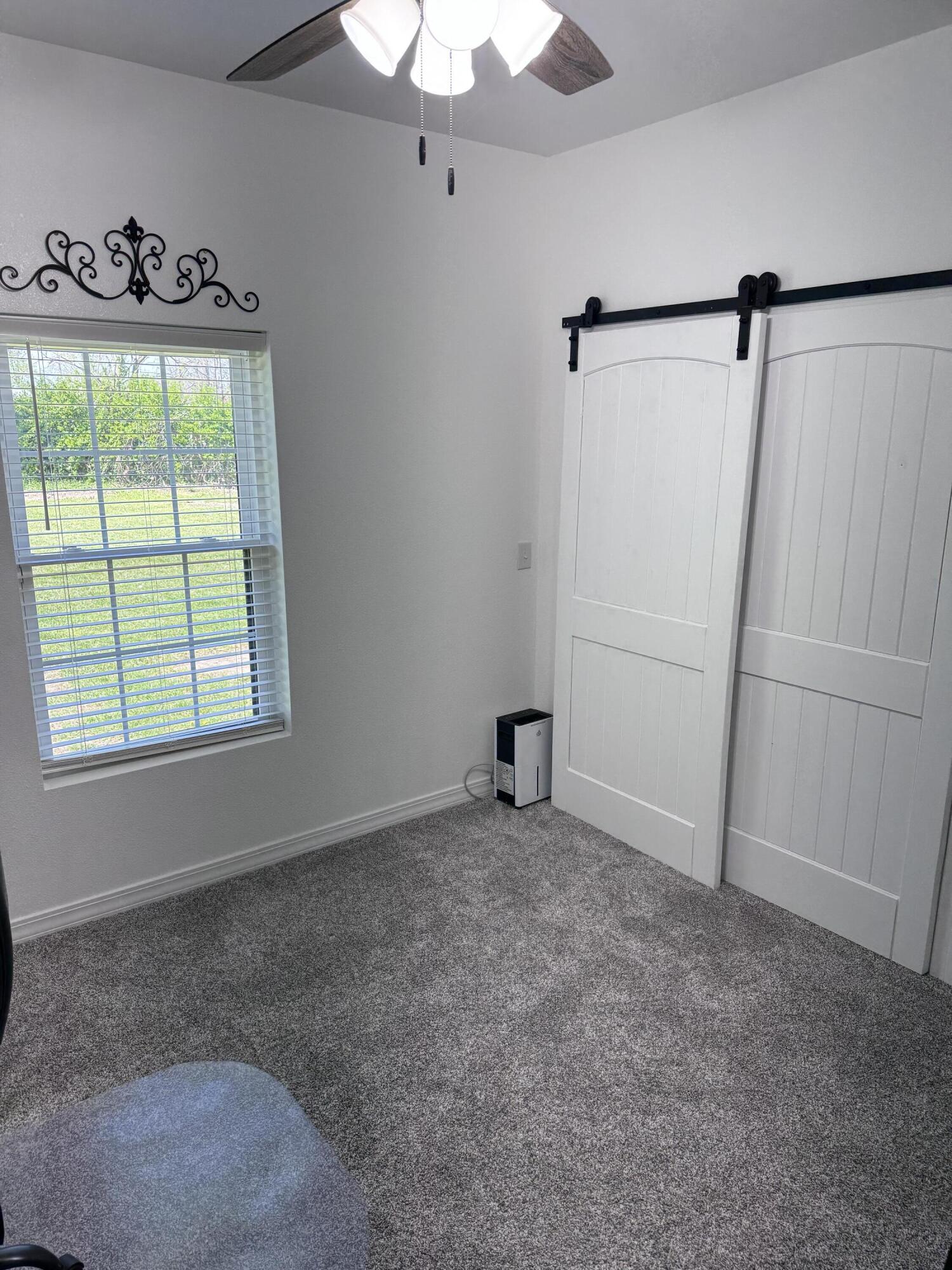 803 Robin Road Road Property Photo 9