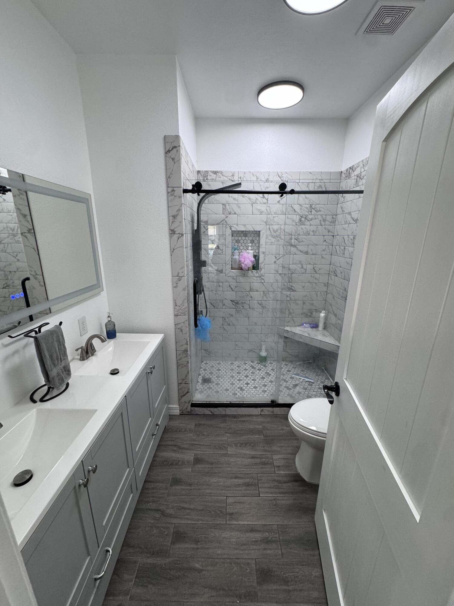 803 Robin Road Road Property Photo 13