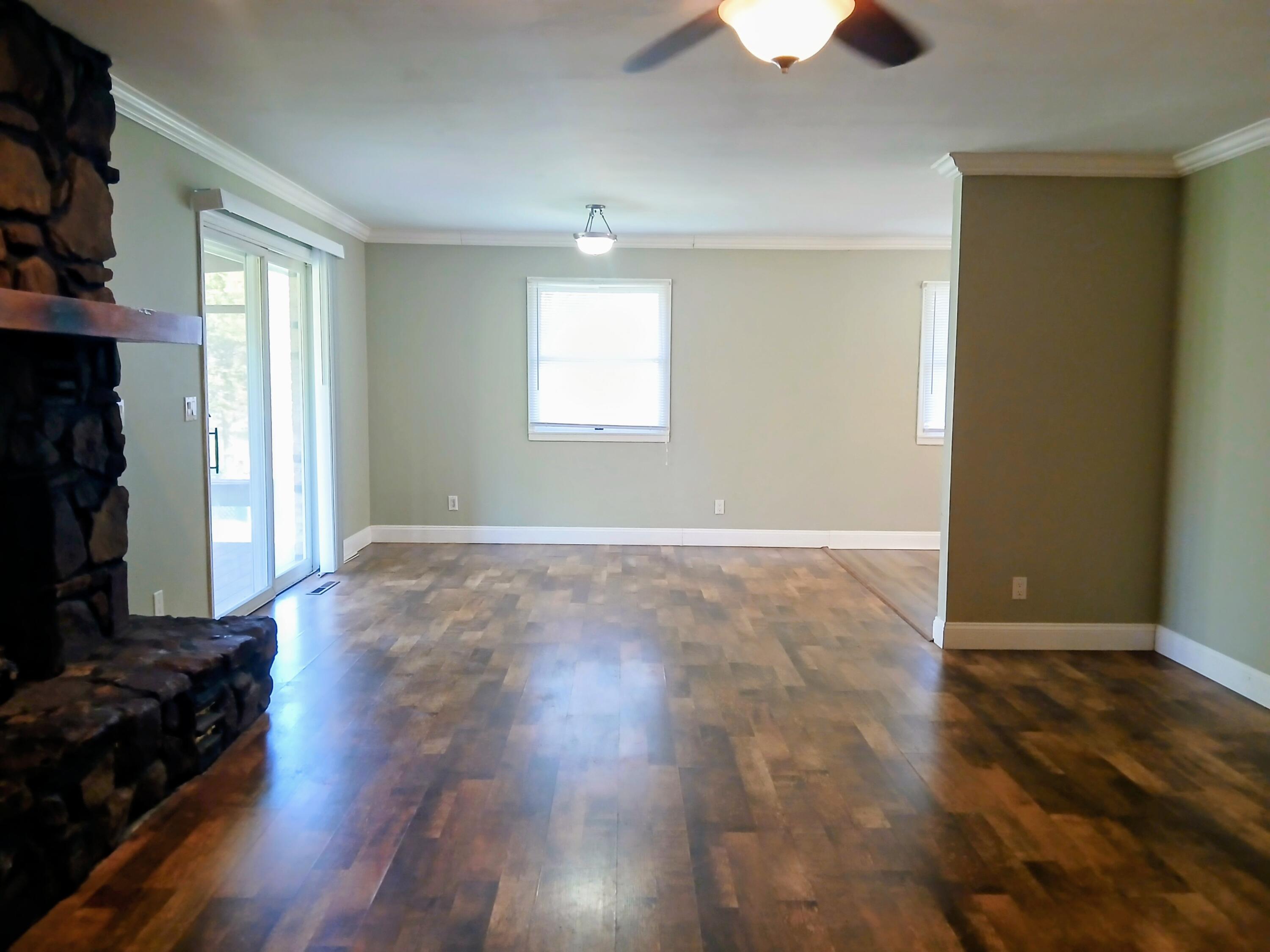 607 Terrace Drive Property Photo 4