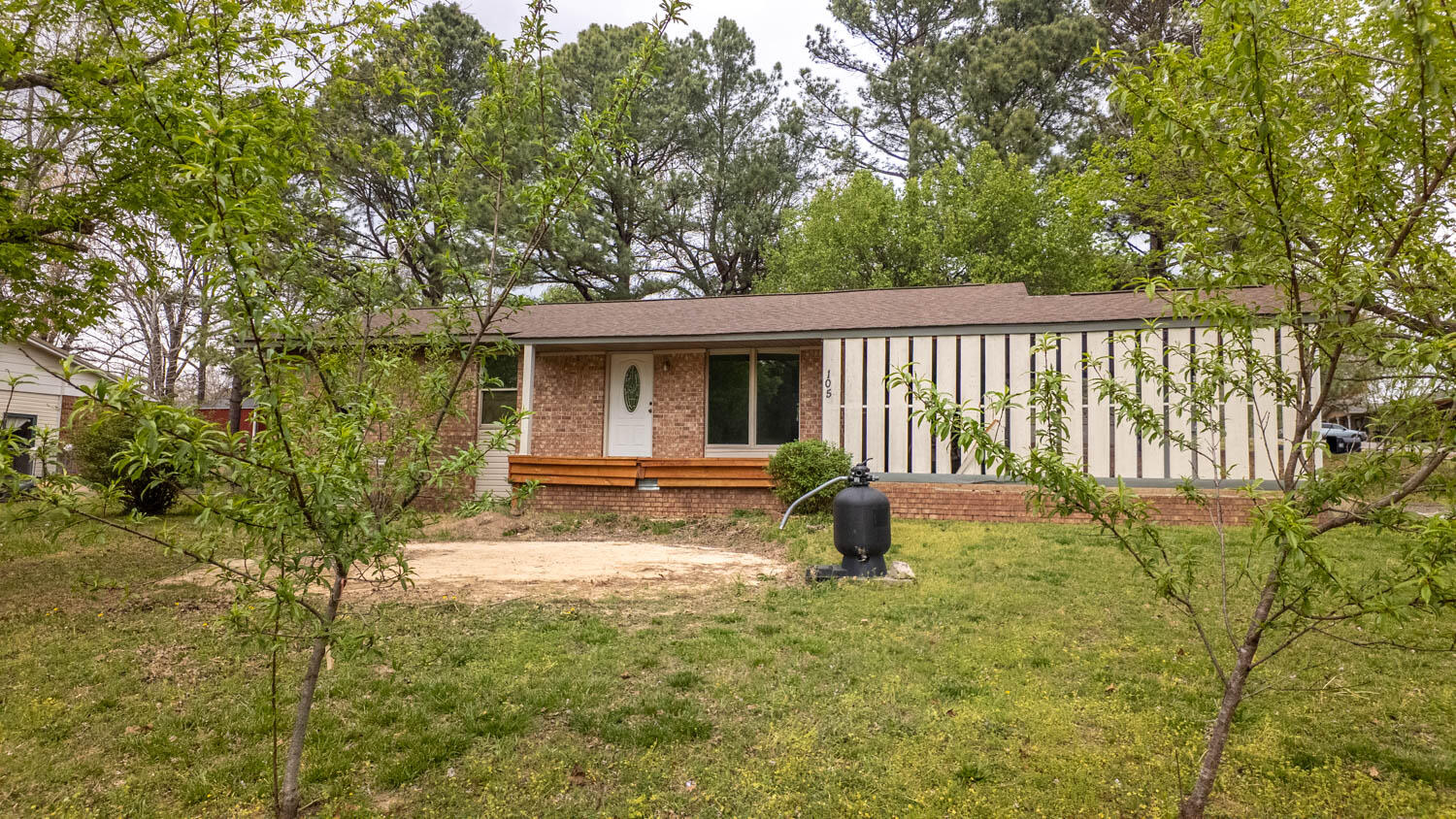 105 Welch Street Property Photo 4