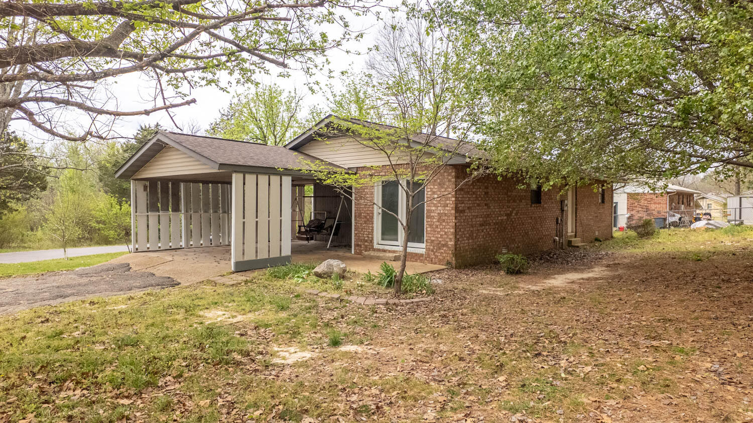 105 Welch Street Property Photo 6