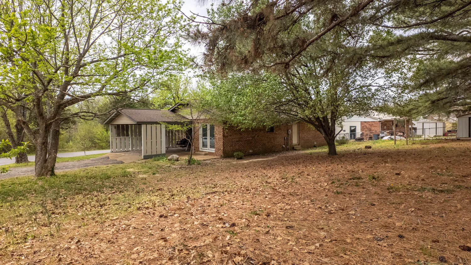 105 Welch Street Property Photo 7