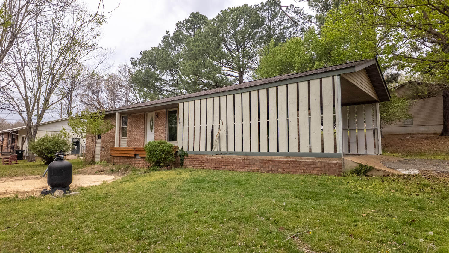 105 Welch Street Property Photo 11