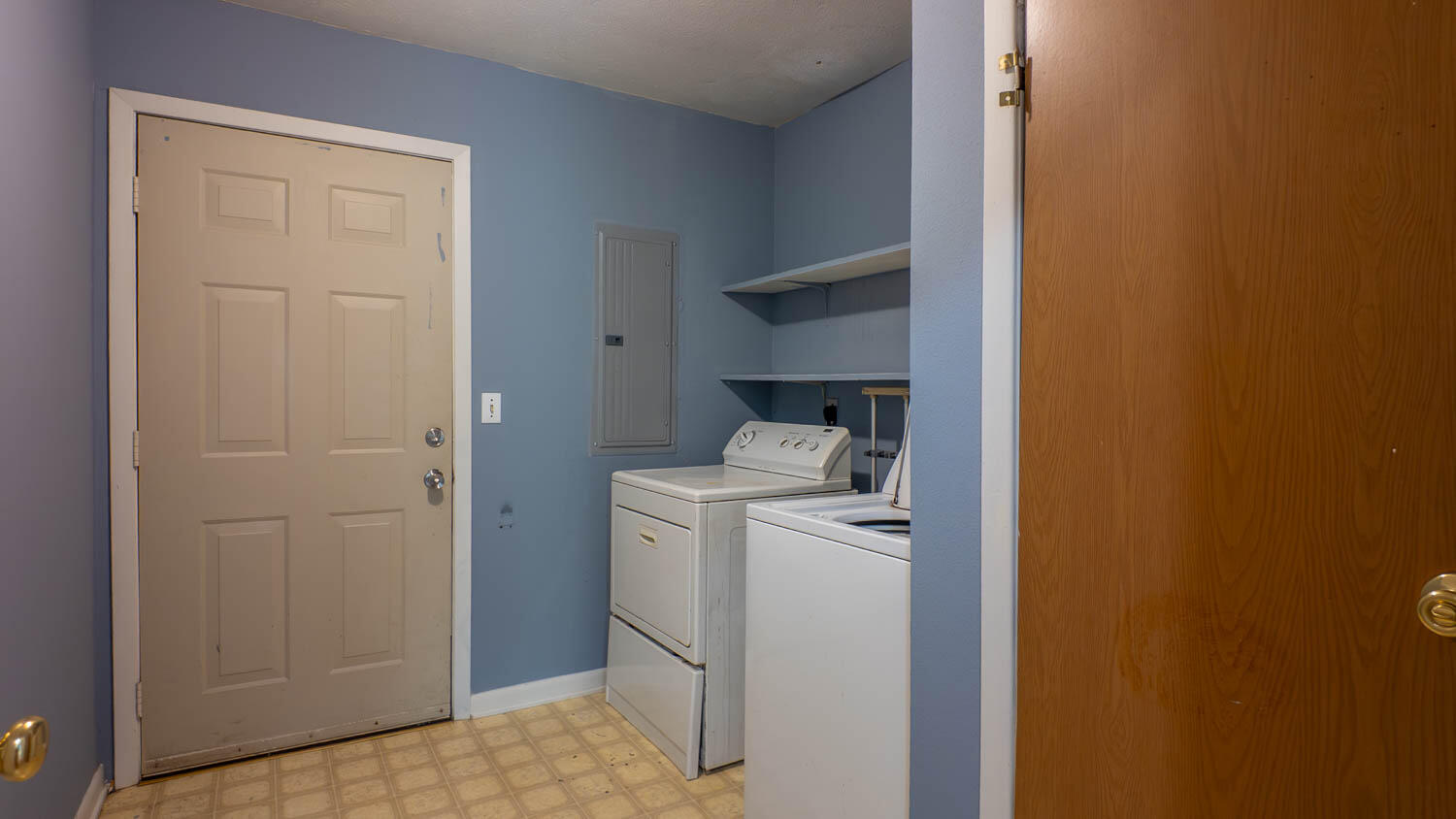 105 Welch Street Property Photo 22