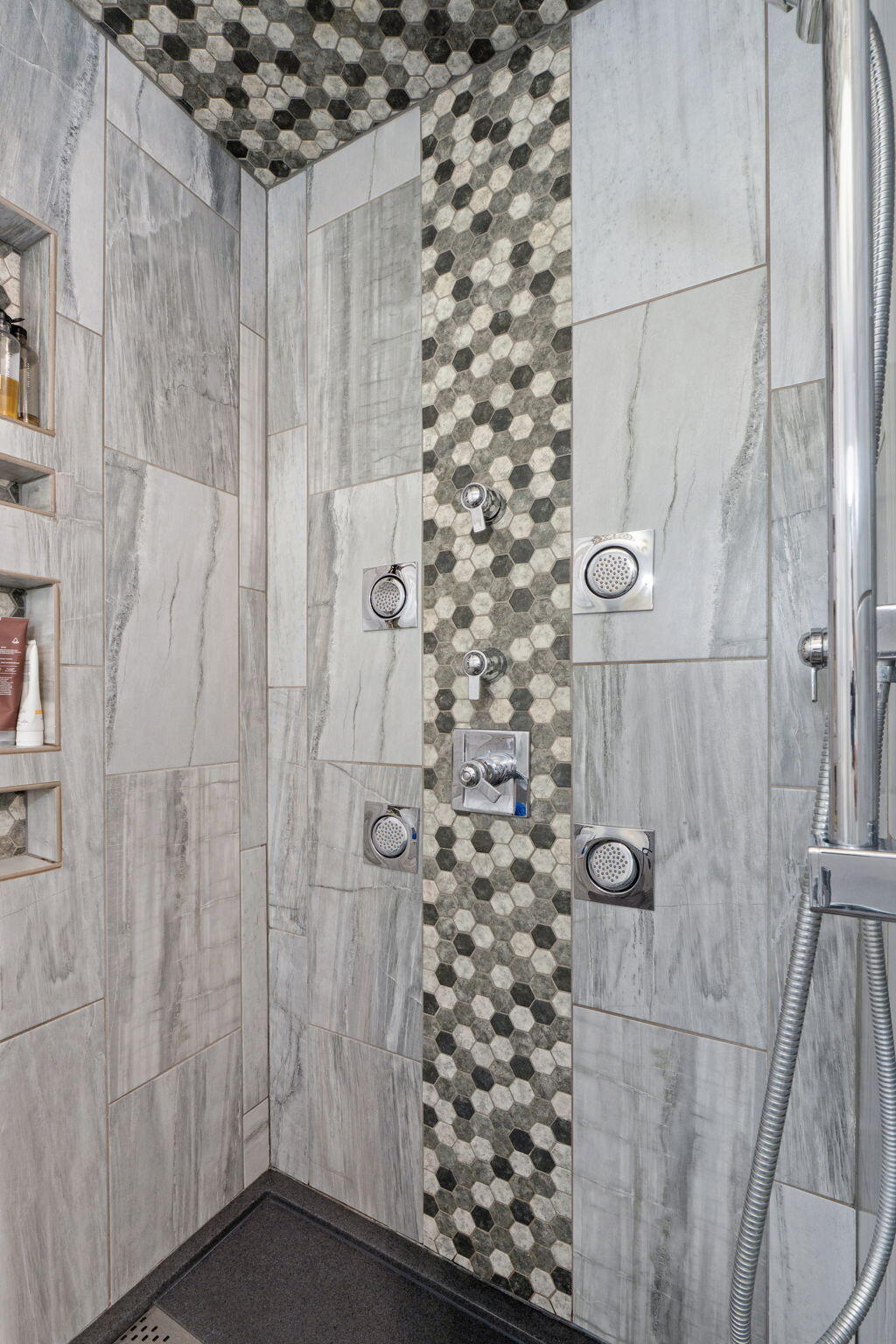 4976 South Eldon Avenue Property Photo 21
