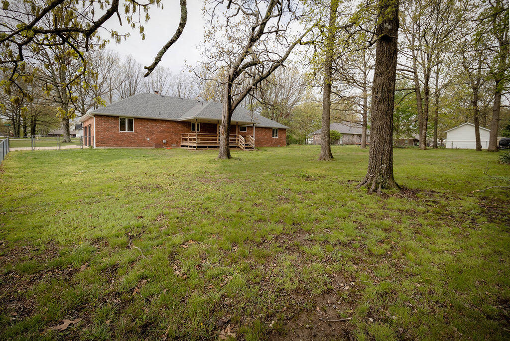 489 Meadowview Drive Property Photo 32