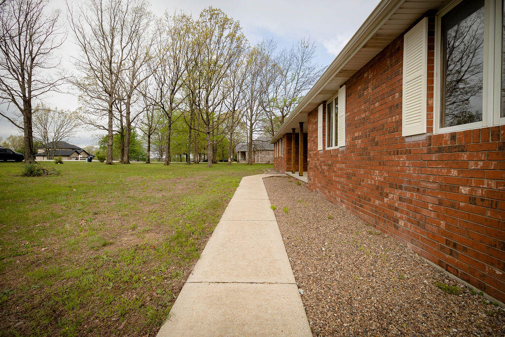 489 Meadowview Drive Property Photo 34