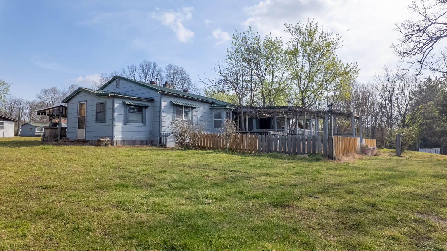 1079 Ff Highway Property Photo 4