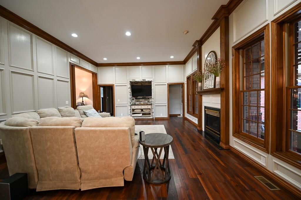 1 Shamrock Drive Property Photo 25