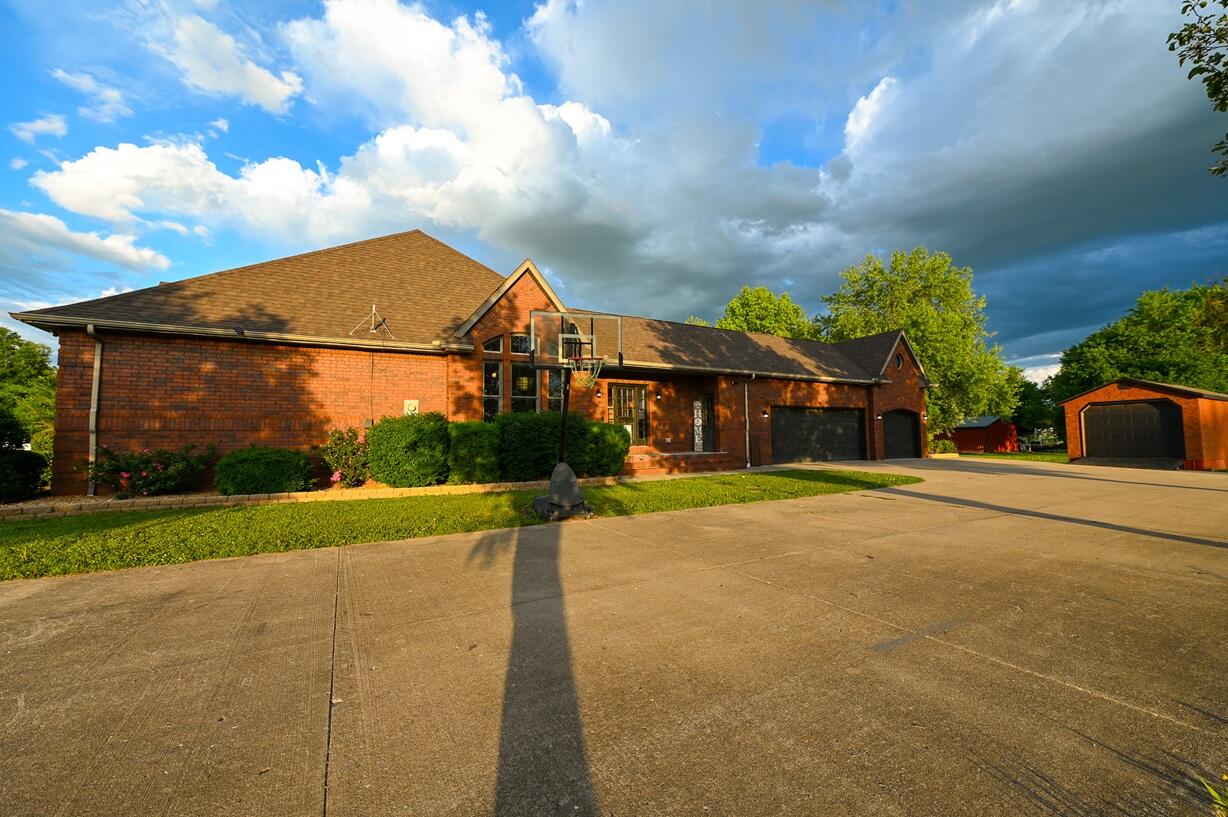 1 Shamrock Drive Property Photo 53