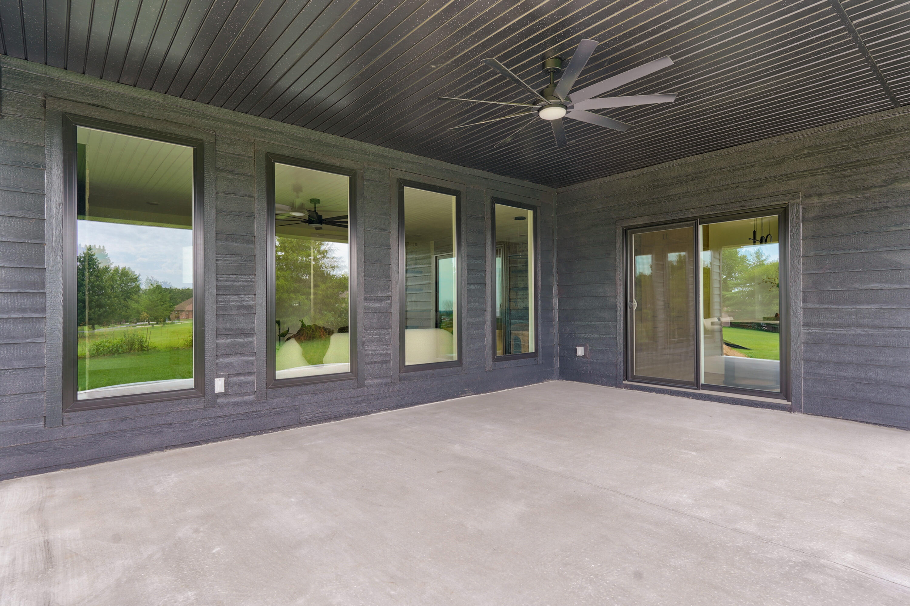 5154 North Seacrest Drive Property Photo 56