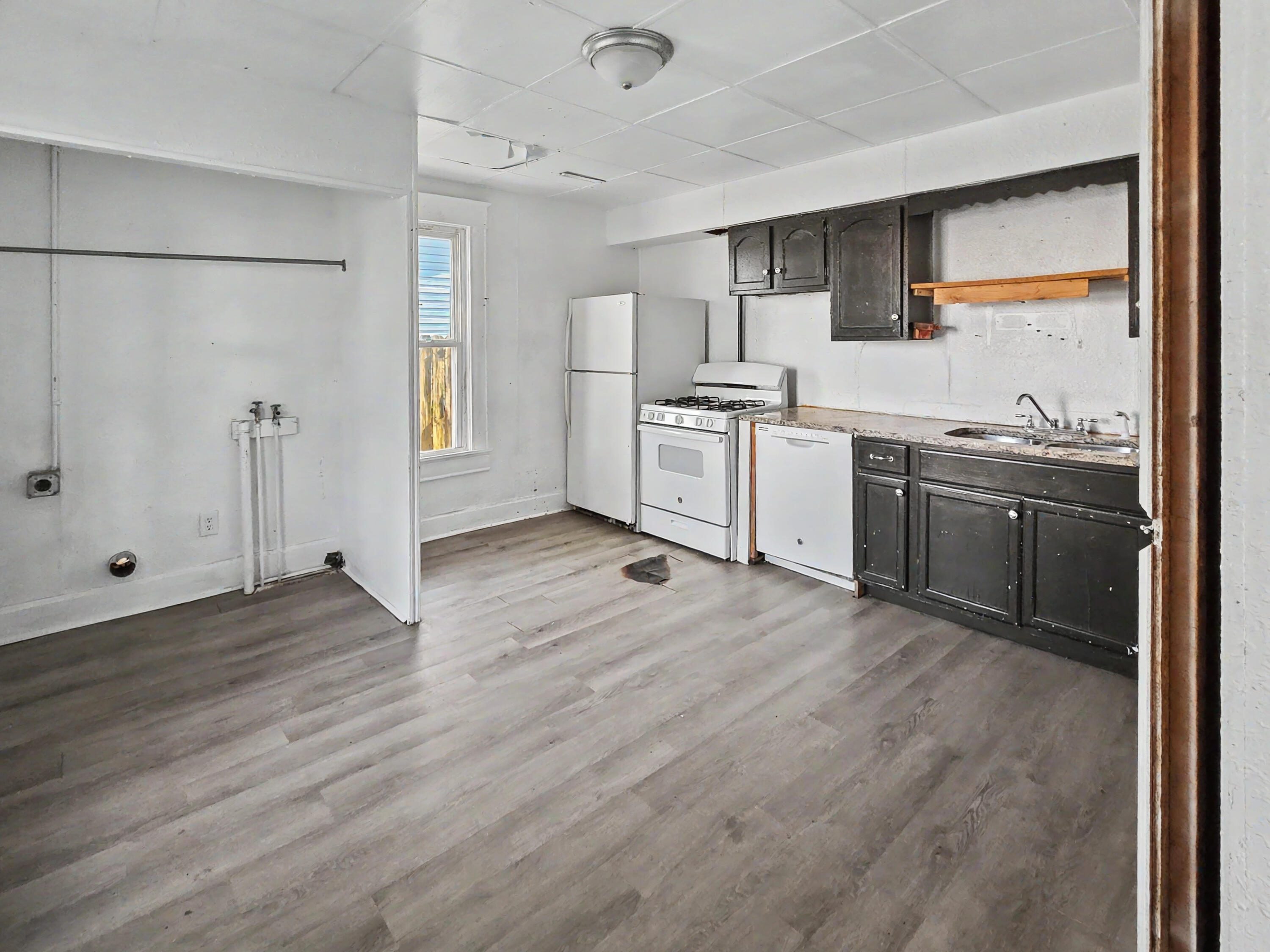 2040 North Prospect Avenue A & B Property Photo 7
