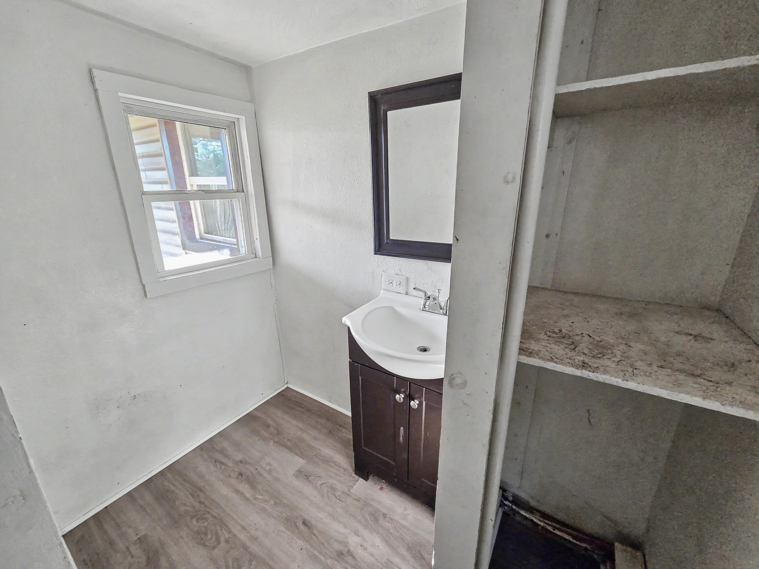 2040 North Prospect Avenue A & B Property Photo 28