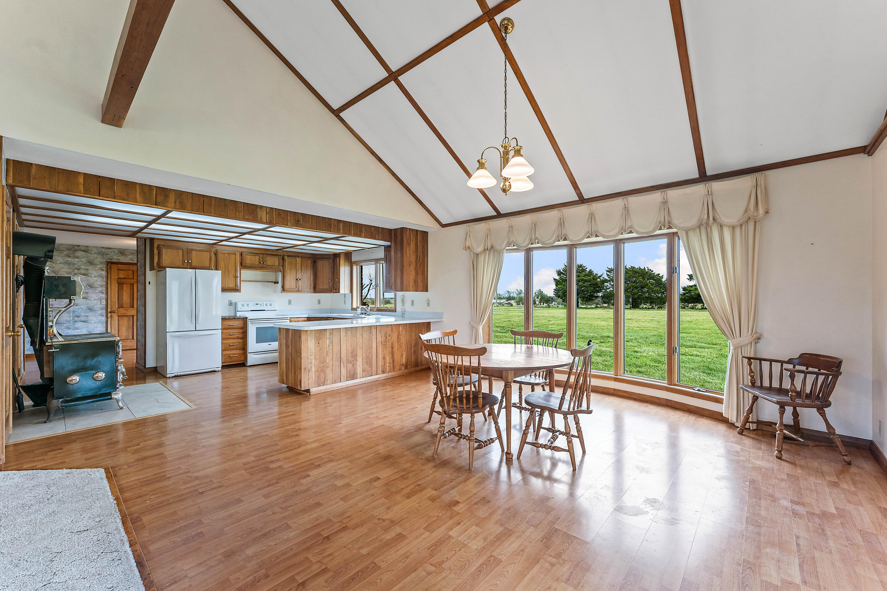 13258 Raccoon Road Property Photo 3