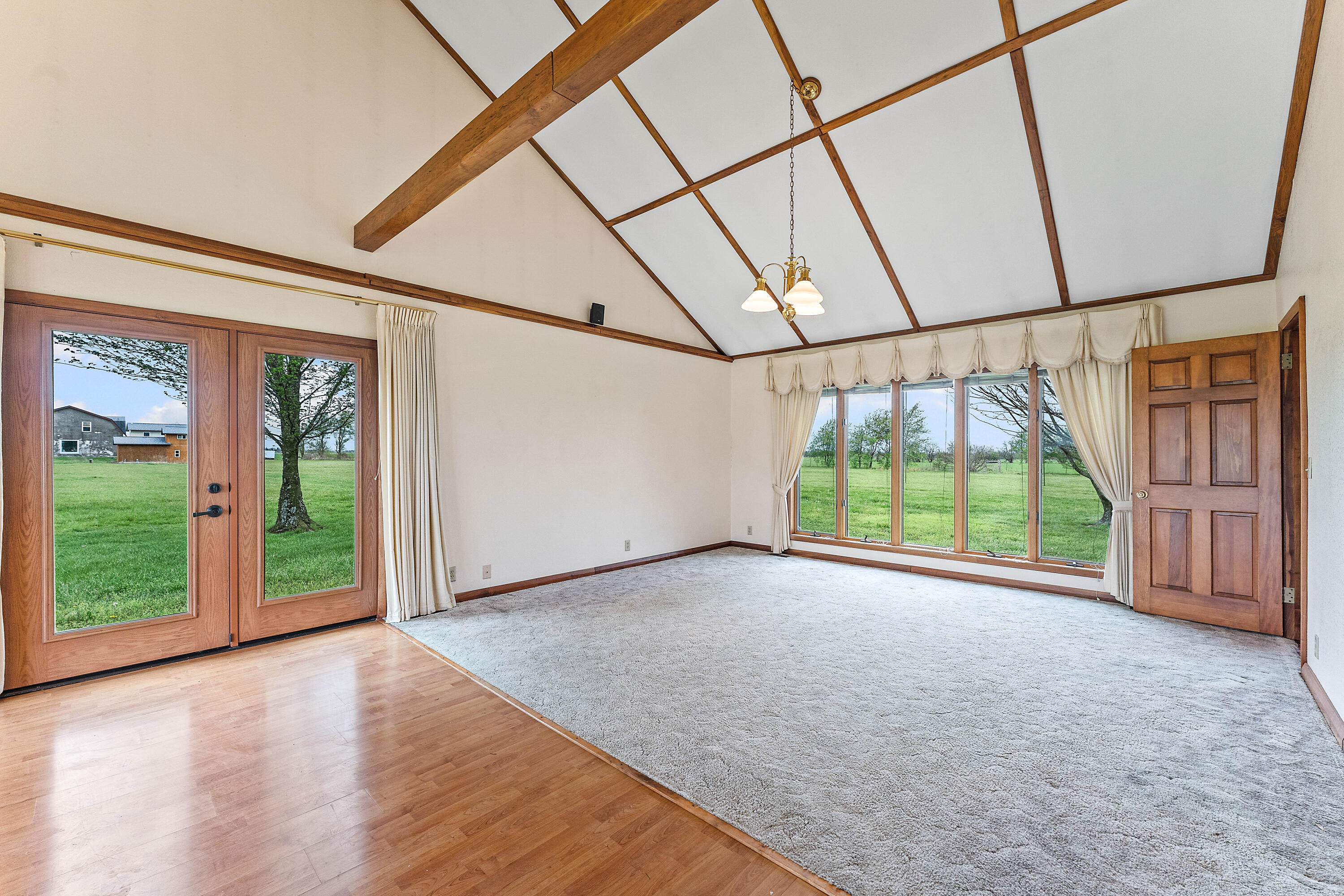 13258 Raccoon Road Property Photo 11