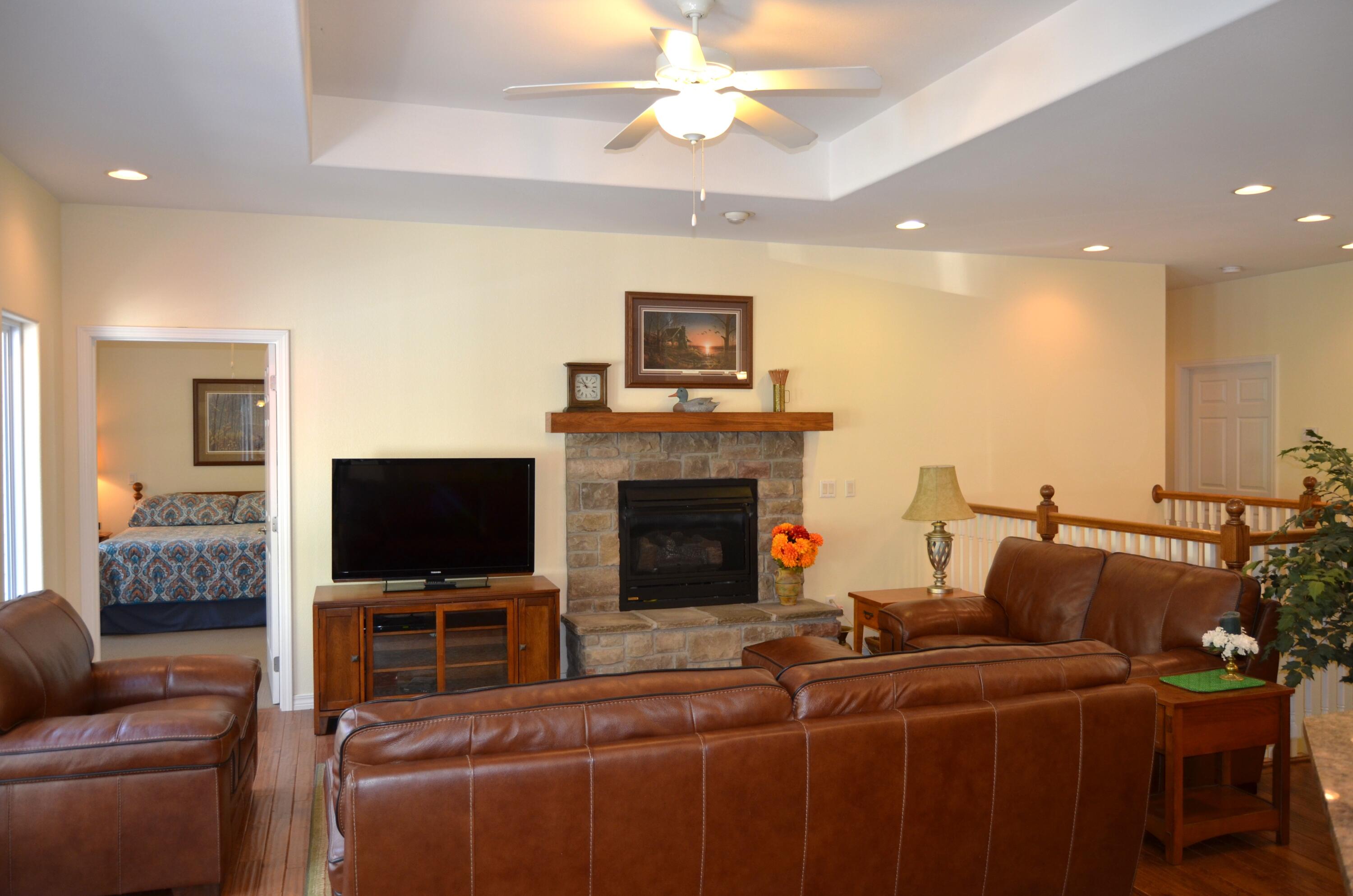 407 Millwood Drive Property Photo 7