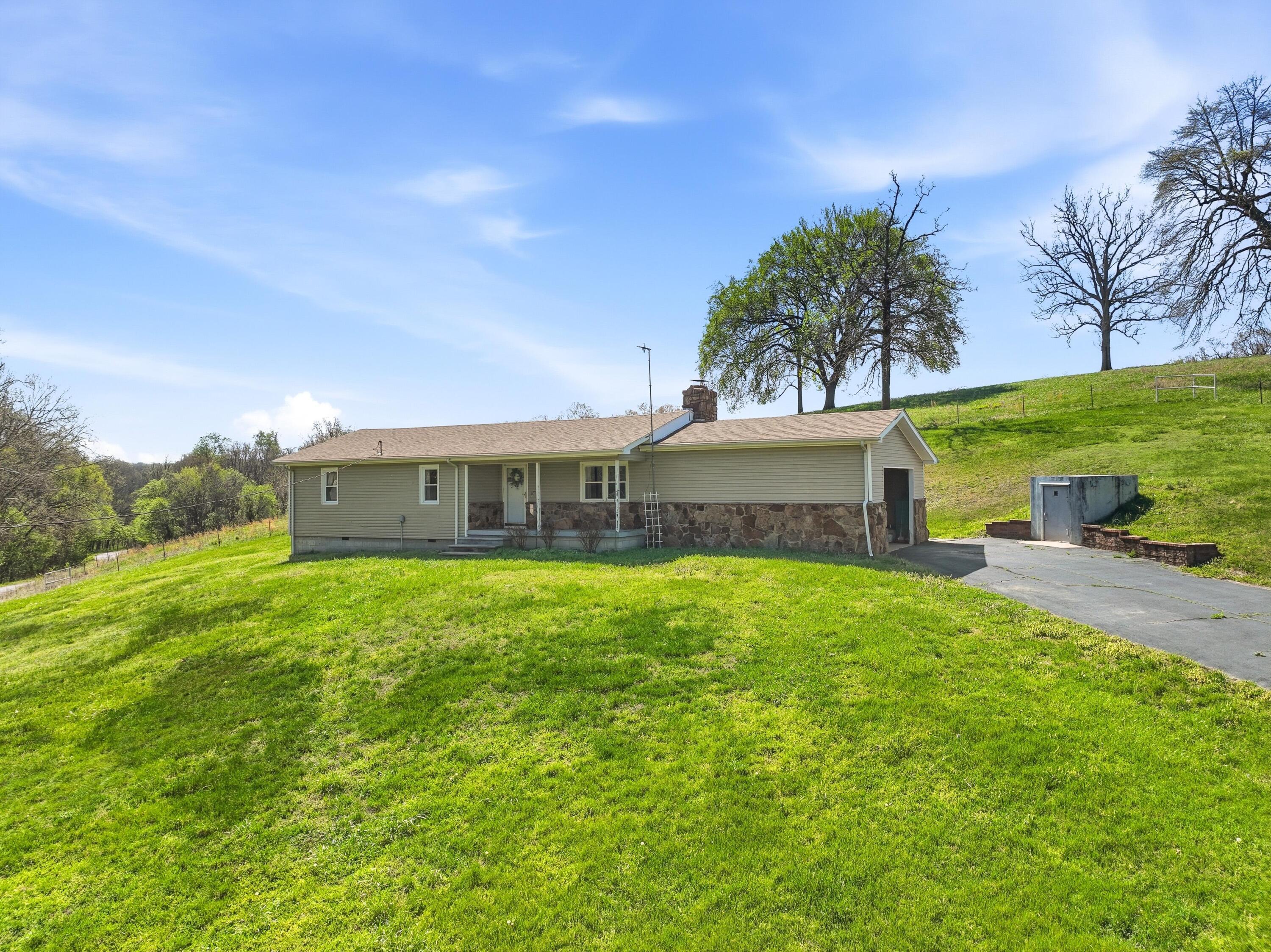 577 Mcnatt Road Property Photo 2