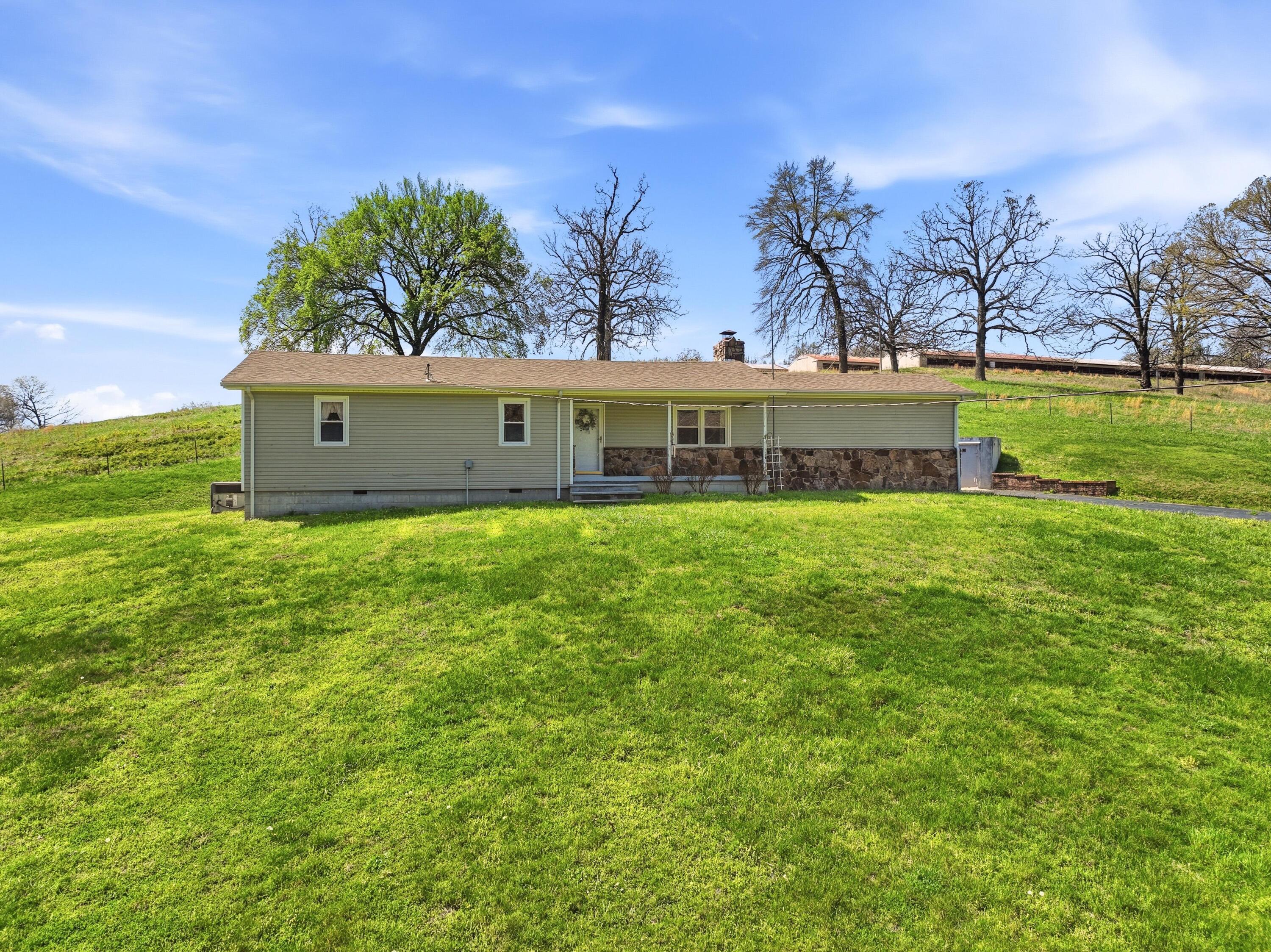 577 Mcnatt Road Property Photo 3