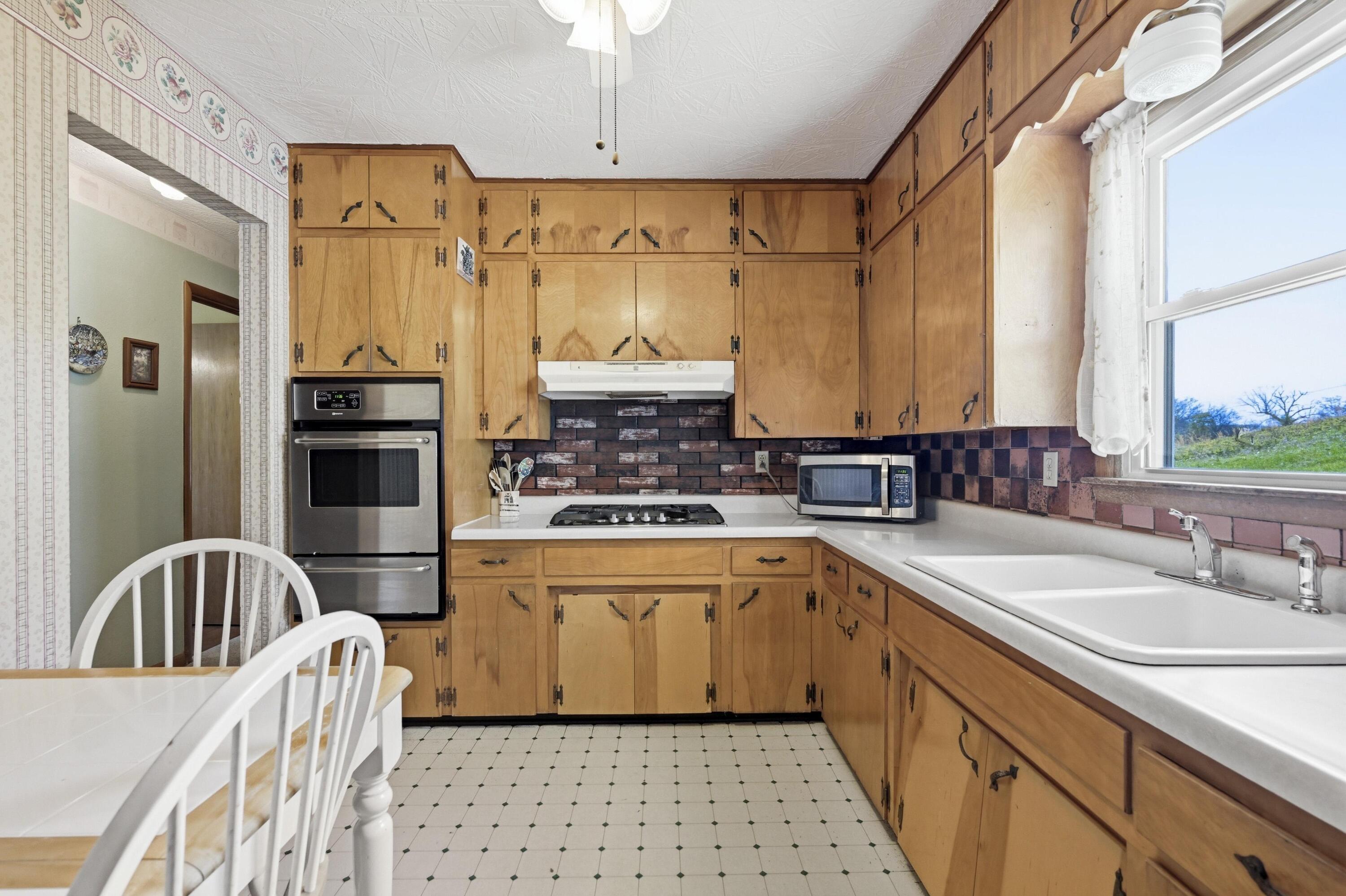 577 Mcnatt Road Property Photo 9