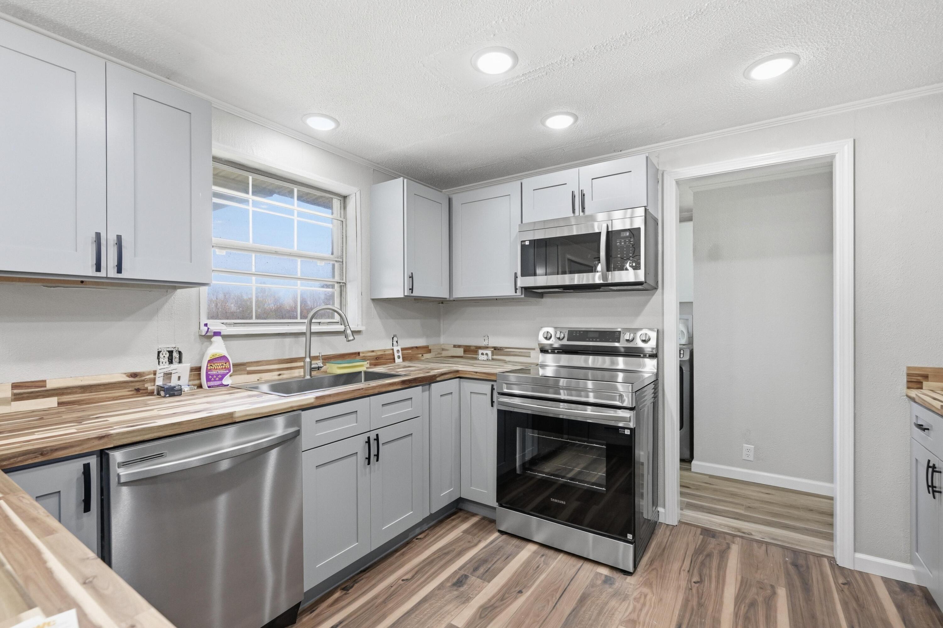 7125 Route Cc Property Photo 11