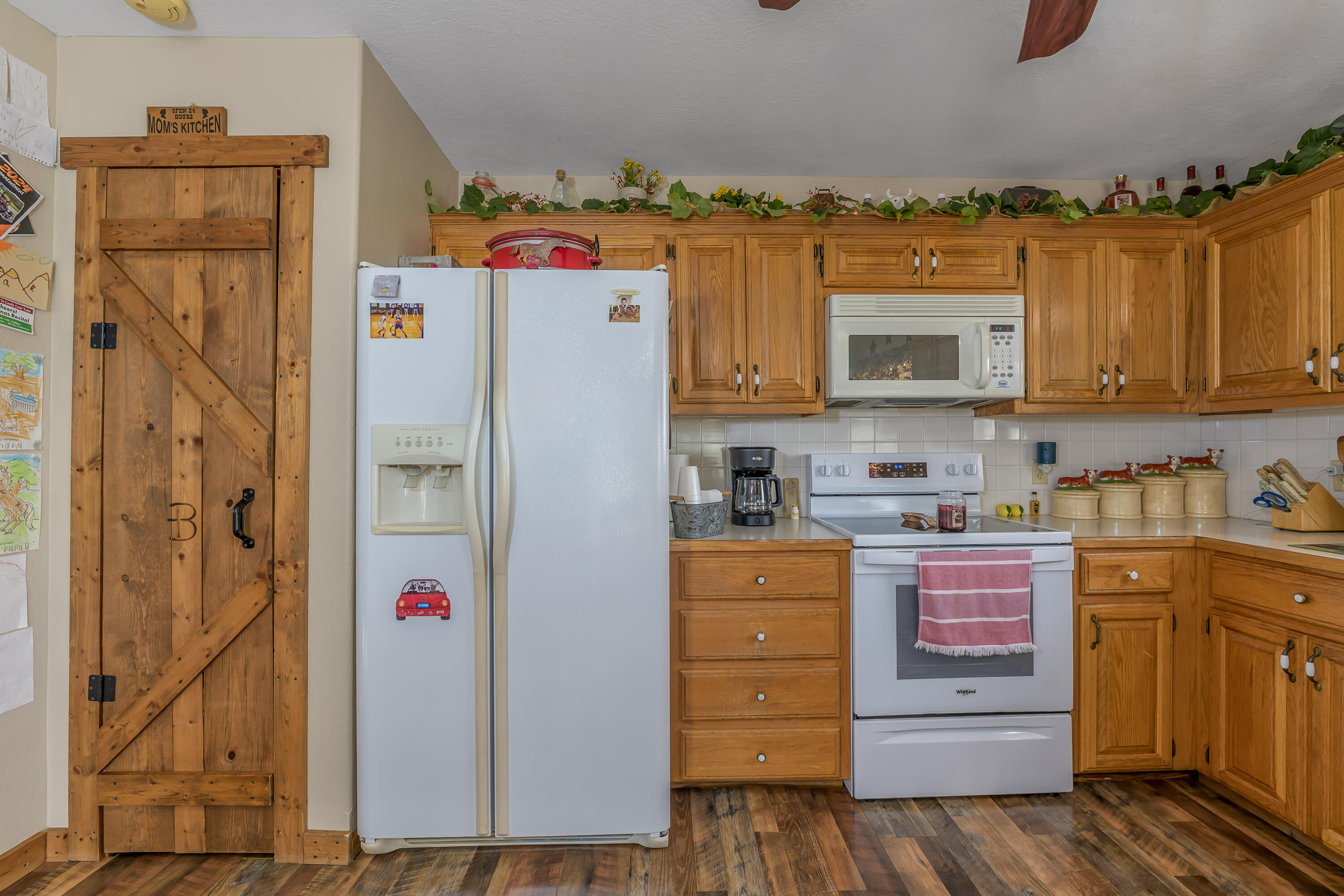 9031 Lawrence 1170 Property Photo 15
