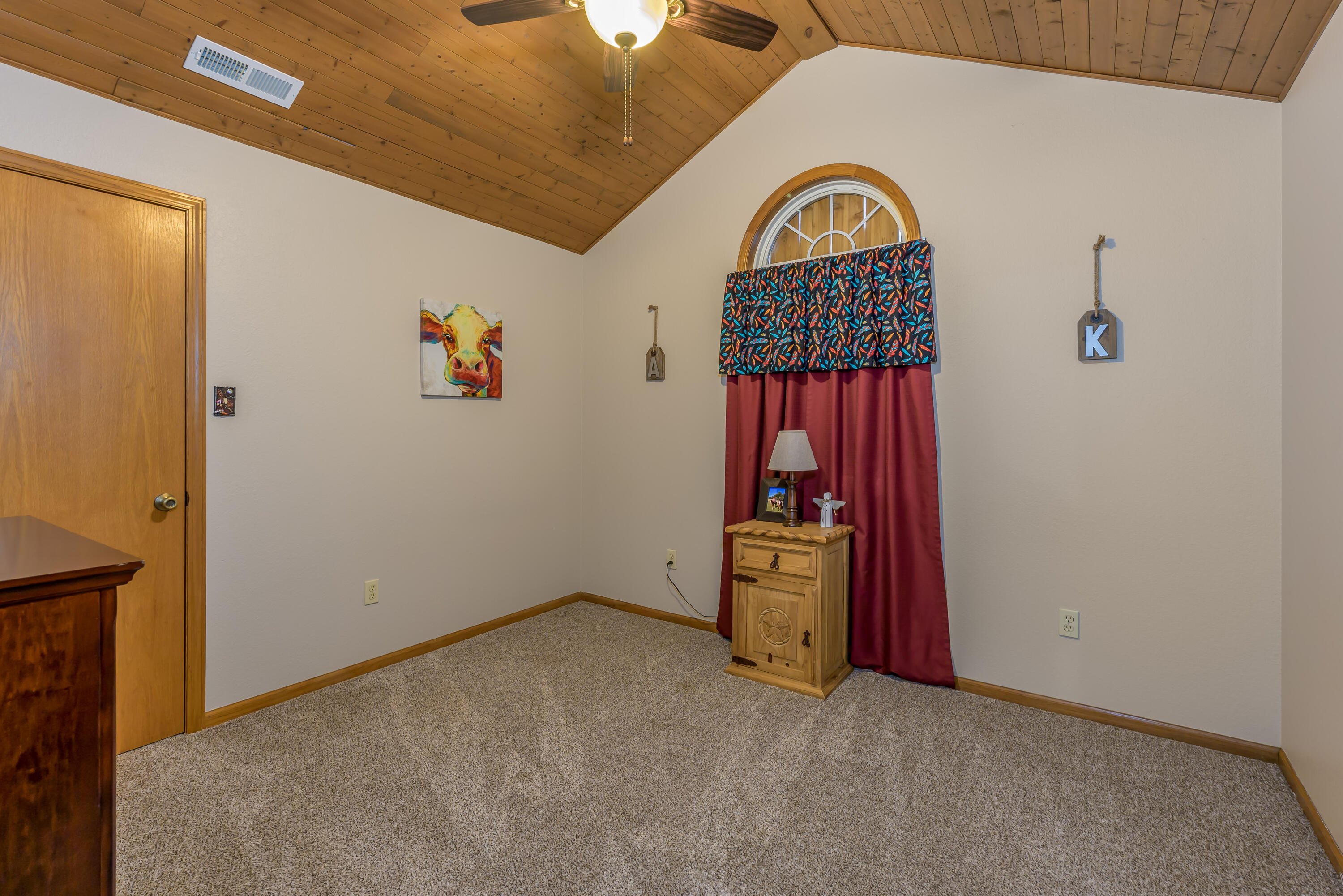 9031 Lawrence 1170 Property Photo 26