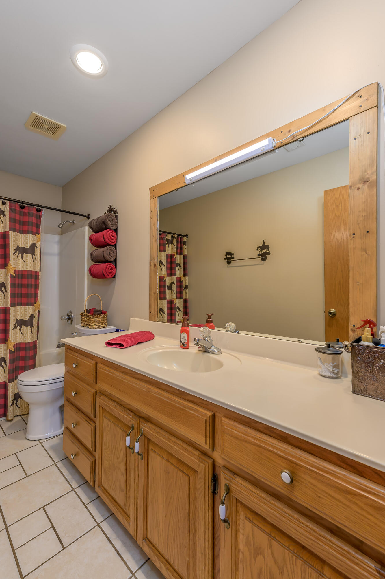 9031 Lawrence 1170 Property Photo 29