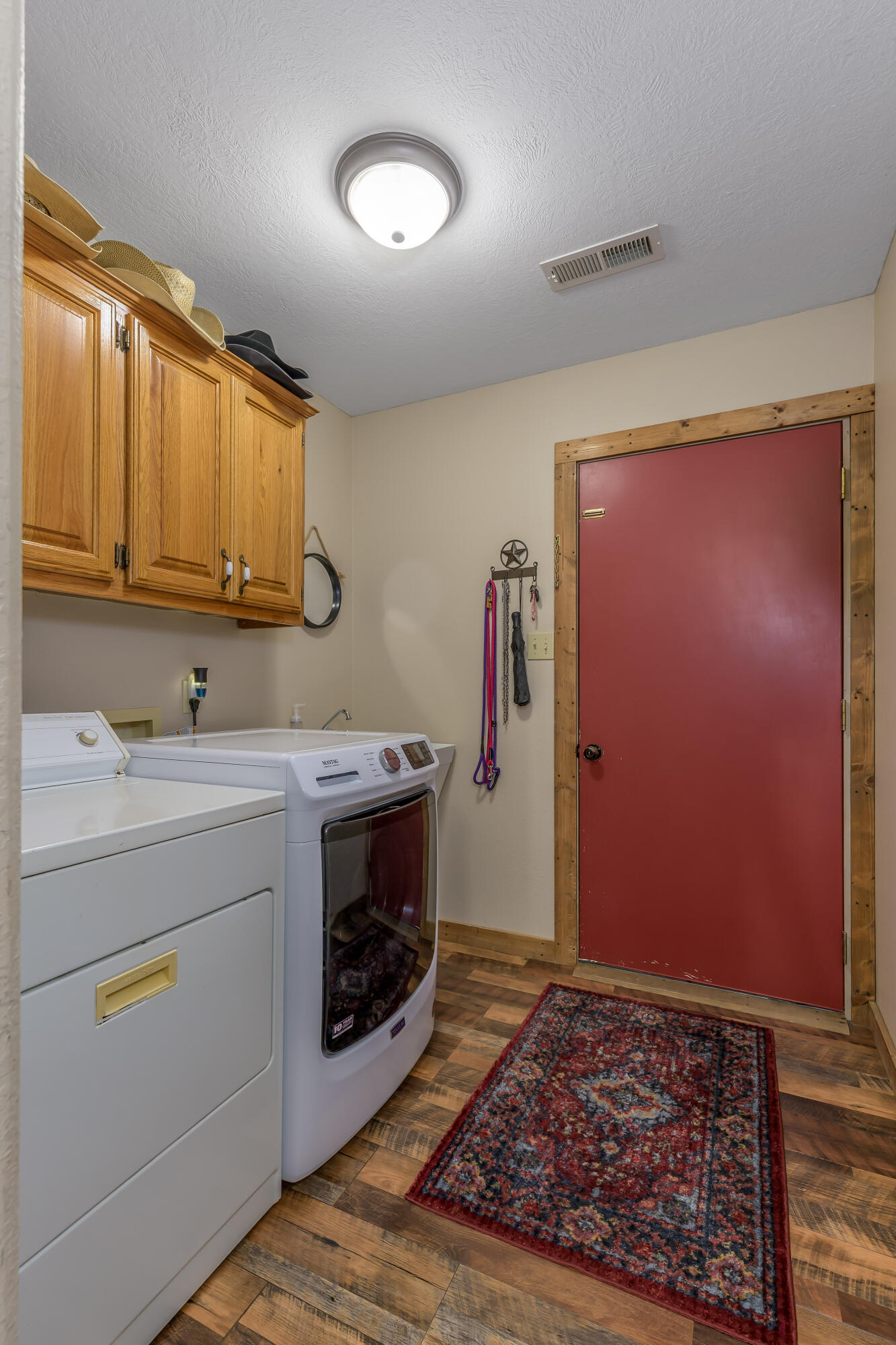 9031 Lawrence 1170 Property Photo 33